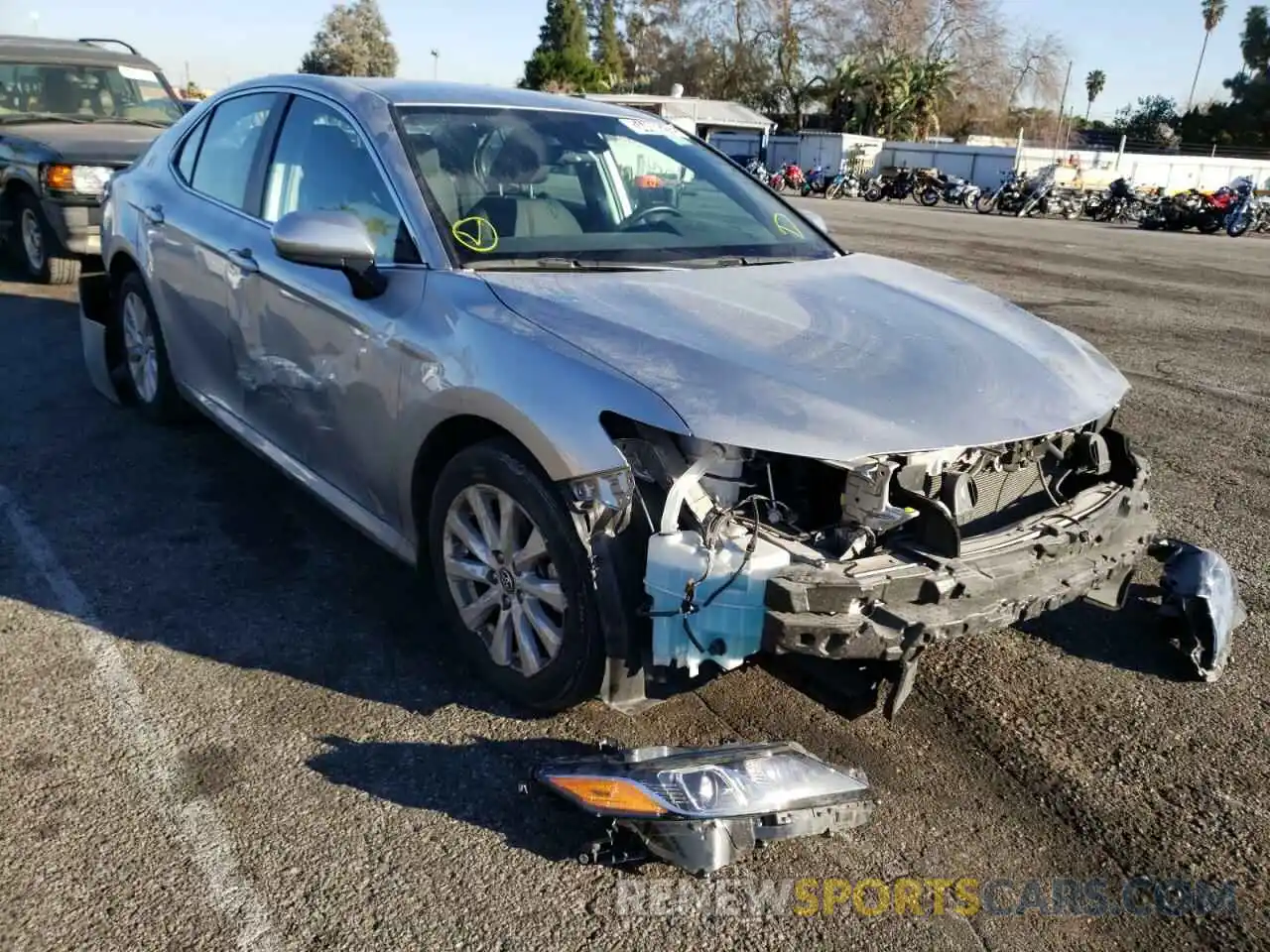 1 Photograph of a damaged car 4T1C11AK8LU903666 TOYOTA CAMRY 2020