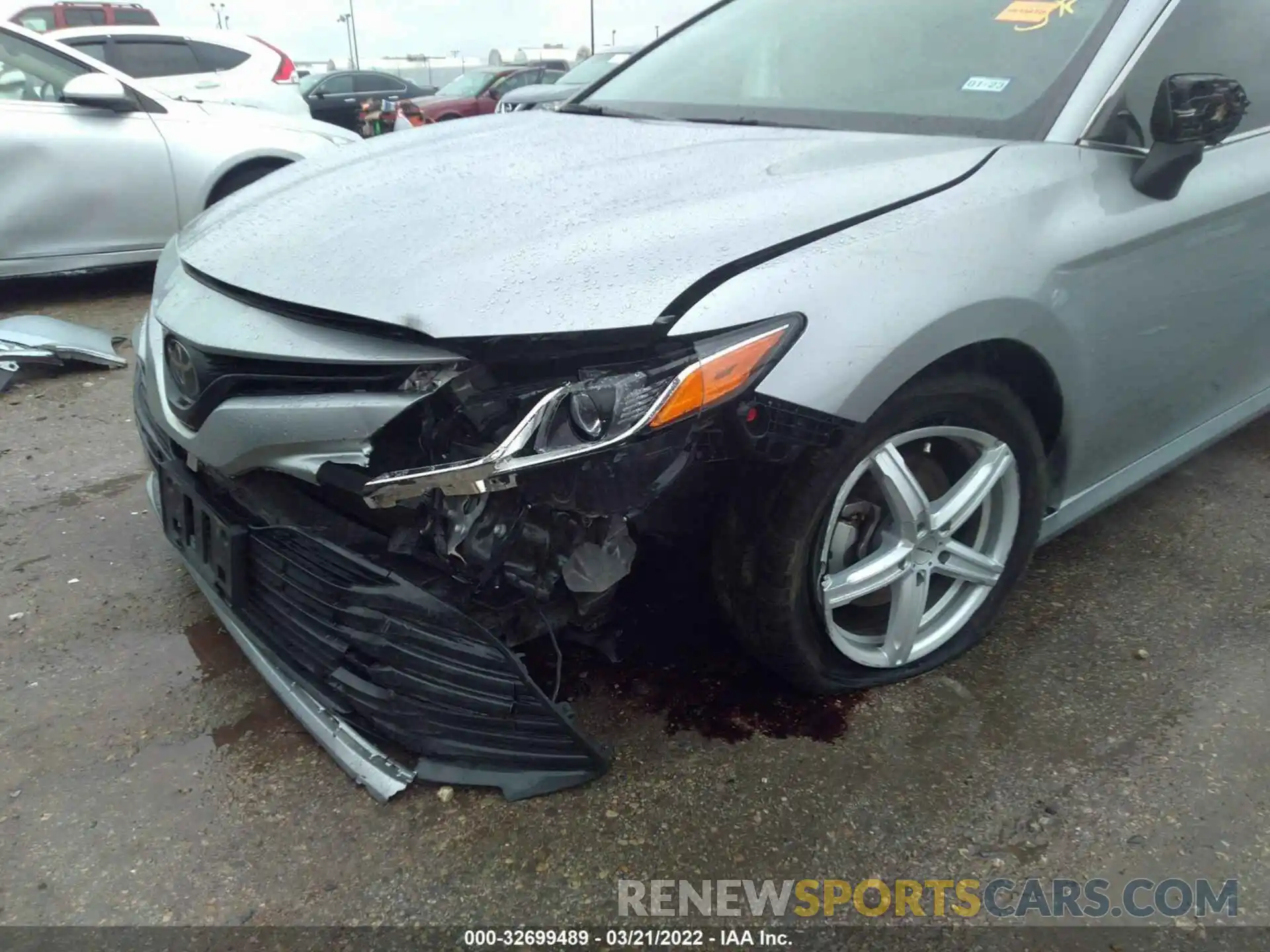 6 Photograph of a damaged car 4T1C11AK8LU904901 TOYOTA CAMRY 2020