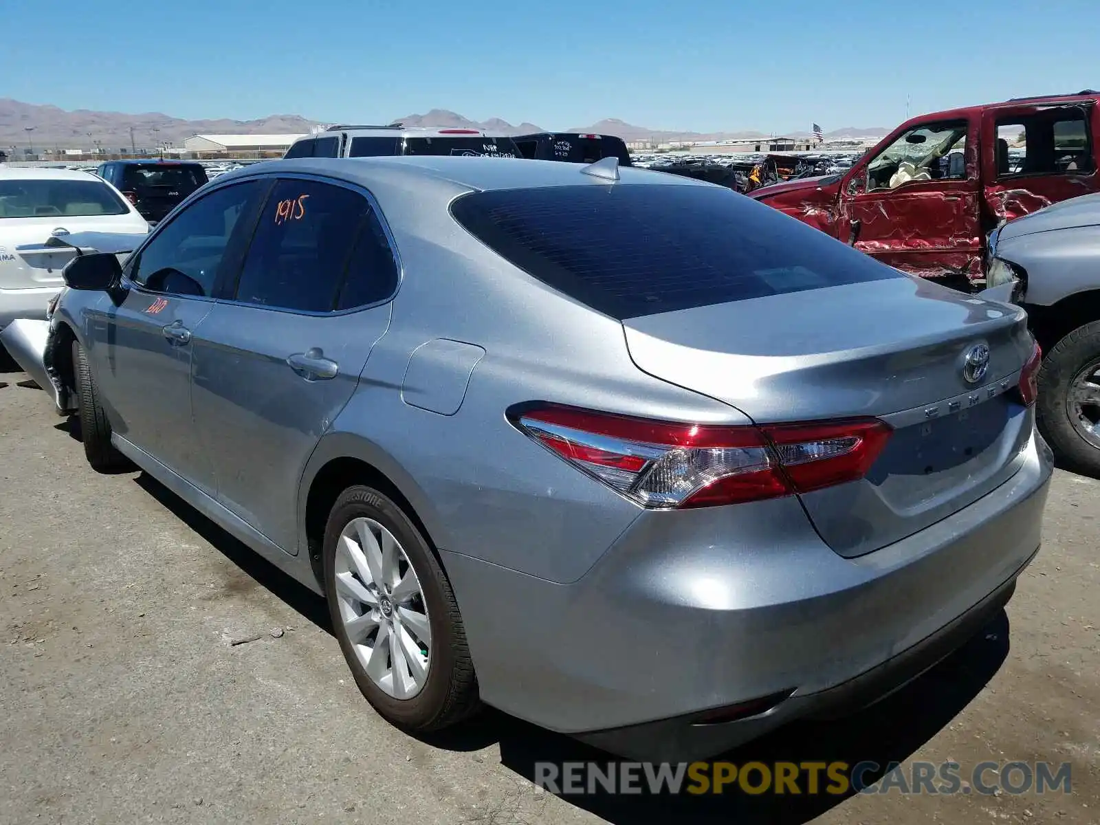 3 Photograph of a damaged car 4T1C11AK8LU910651 TOYOTA CAMRY 2020