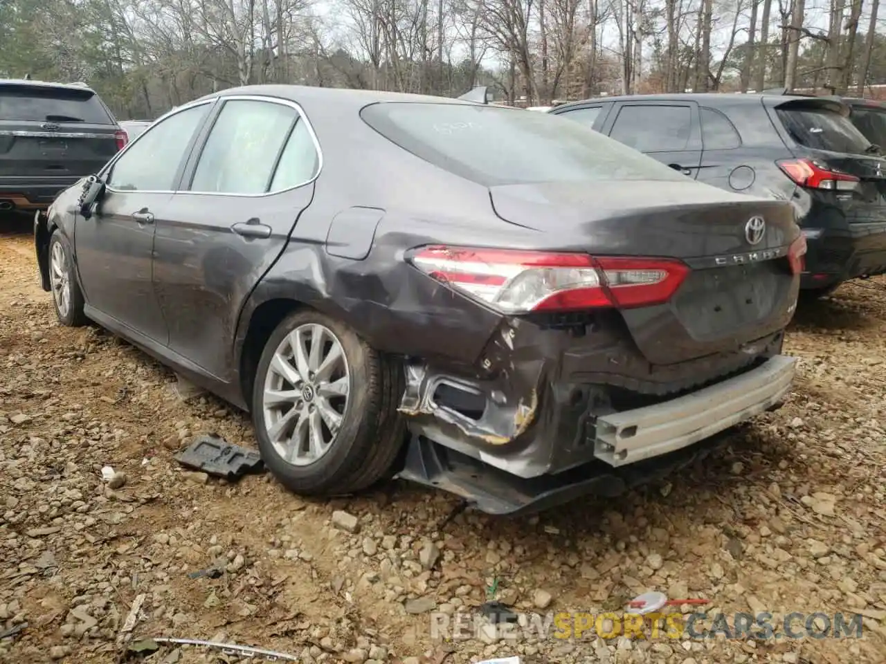 3 Photograph of a damaged car 4T1C11AK8LU915879 TOYOTA CAMRY 2020