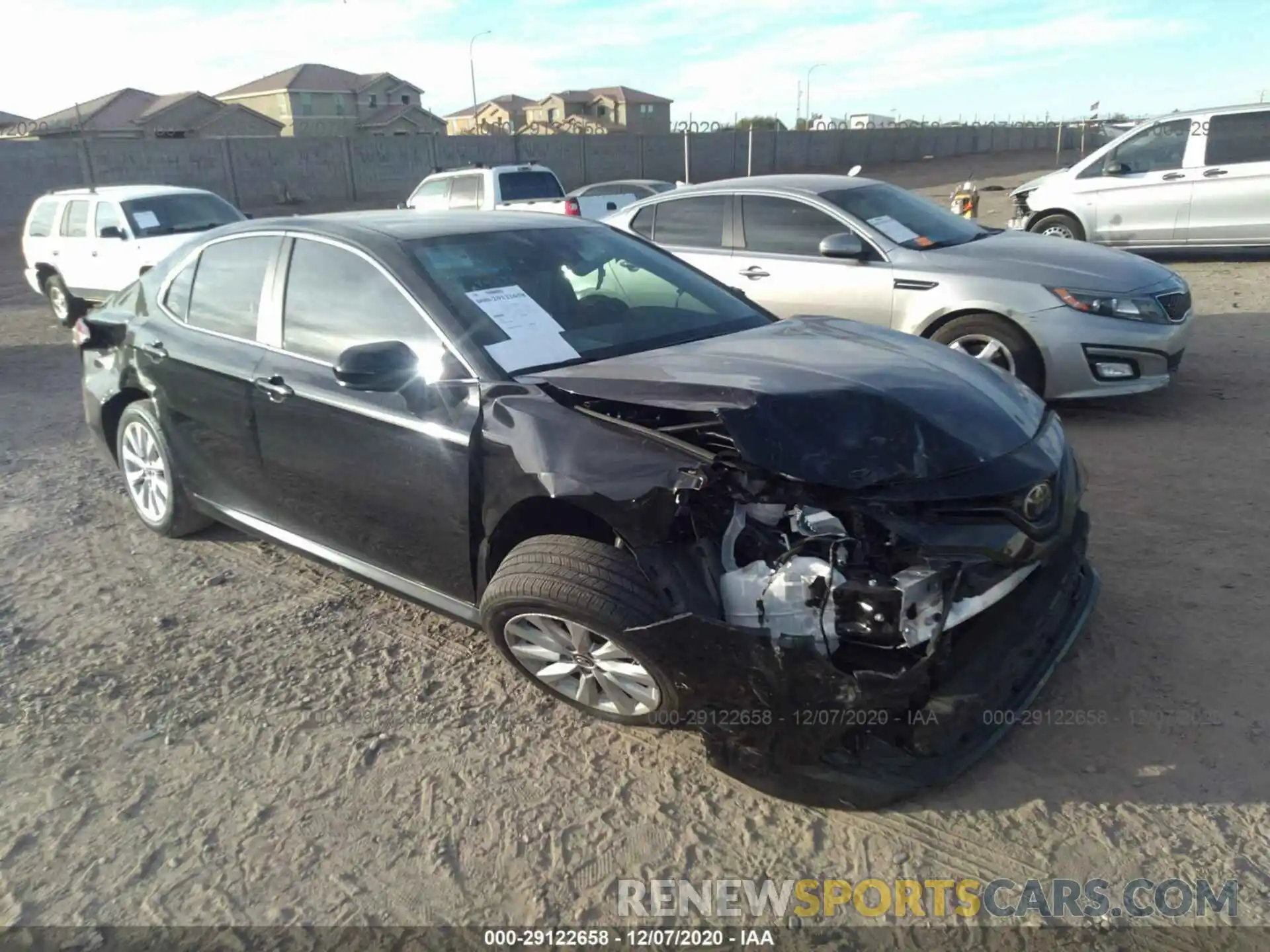 1 Photograph of a damaged car 4T1C11AK8LU919317 TOYOTA CAMRY 2020