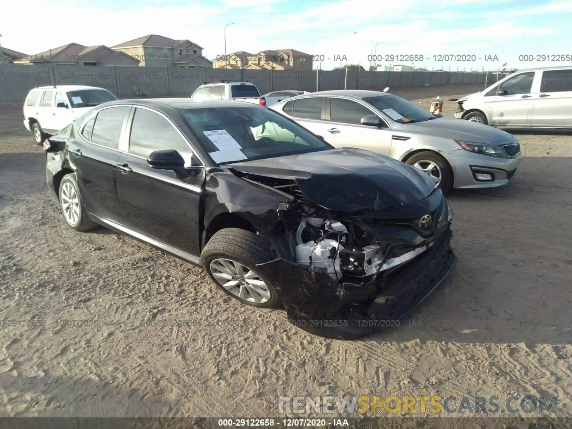 6 Photograph of a damaged car 4T1C11AK8LU919317 TOYOTA CAMRY 2020