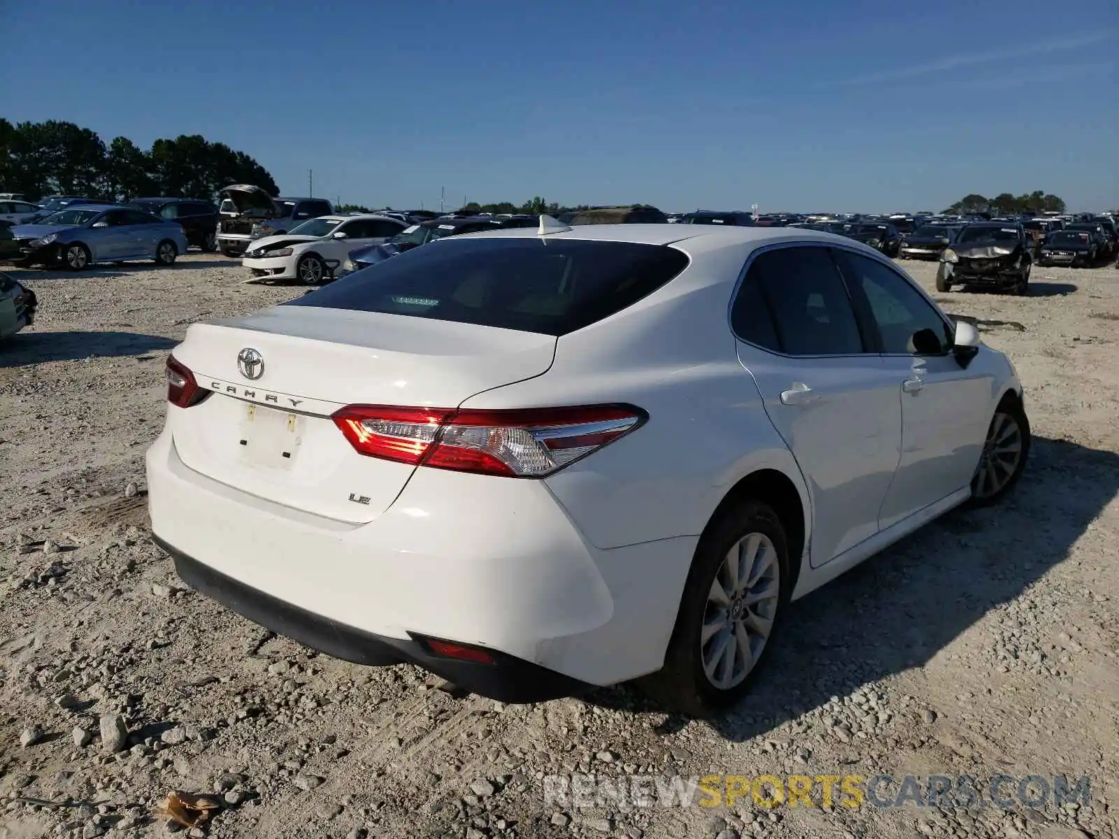 4 Photograph of a damaged car 4T1C11AK8LU920130 TOYOTA CAMRY 2020