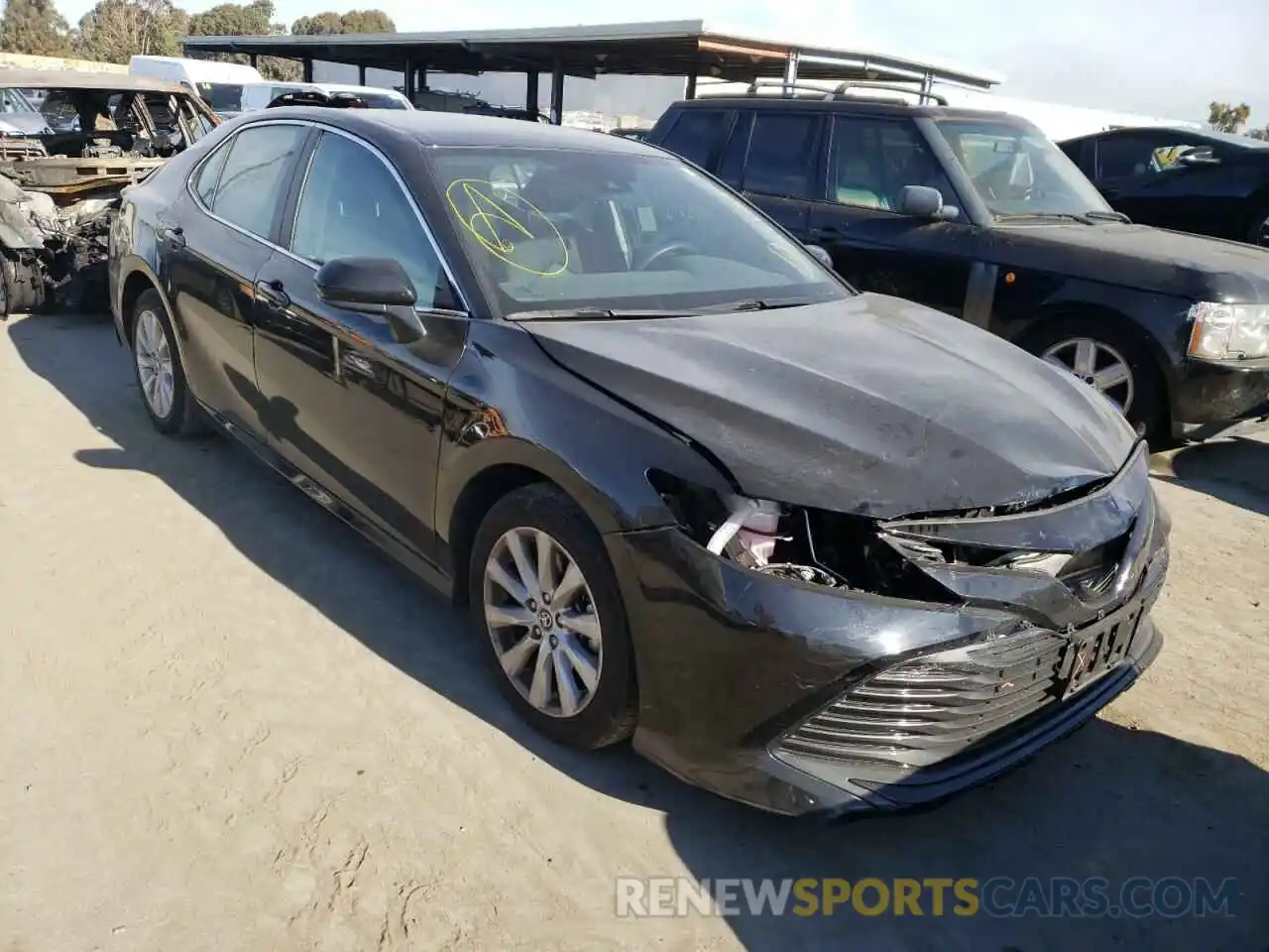 1 Photograph of a damaged car 4T1C11AK8LU938353 TOYOTA CAMRY 2020