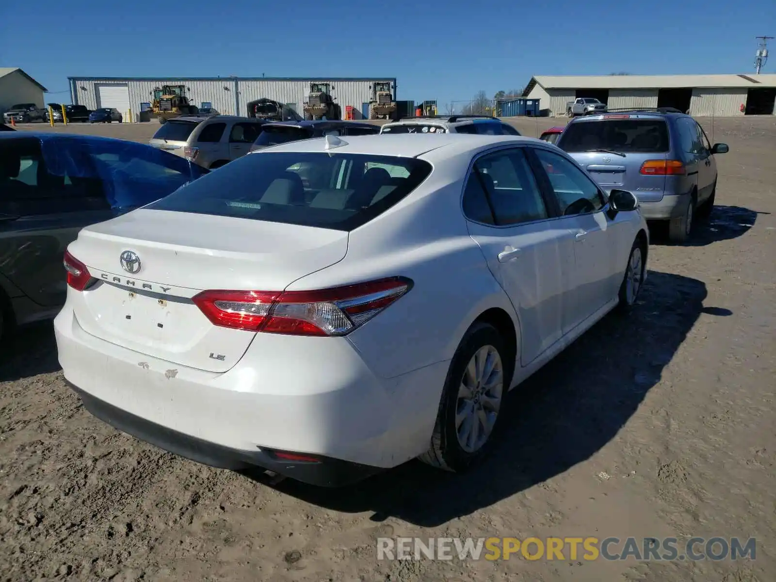 4 Photograph of a damaged car 4T1C11AK8LU941091 TOYOTA CAMRY 2020