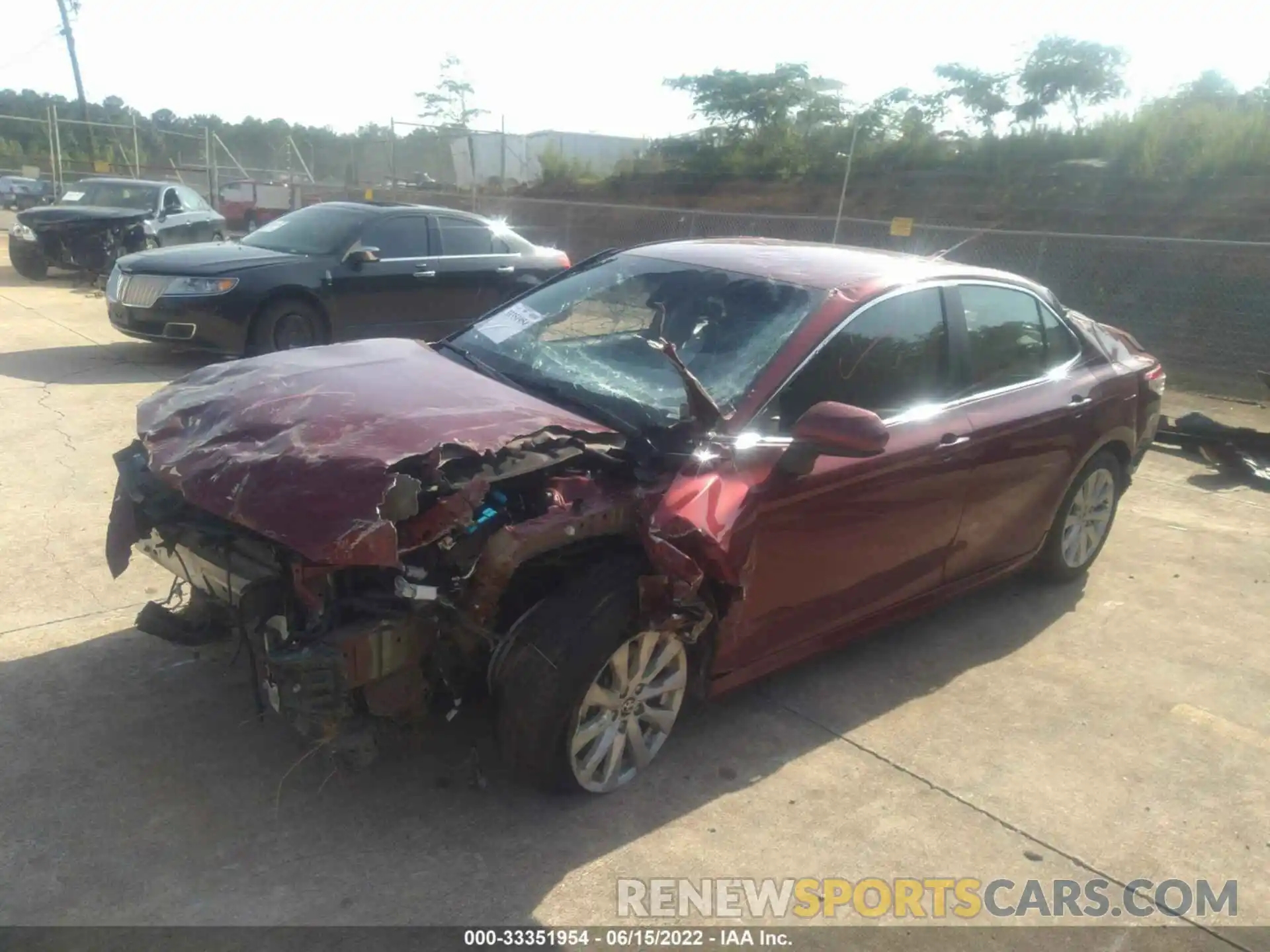 2 Photograph of a damaged car 4T1C11AK8LU941902 TOYOTA CAMRY 2020