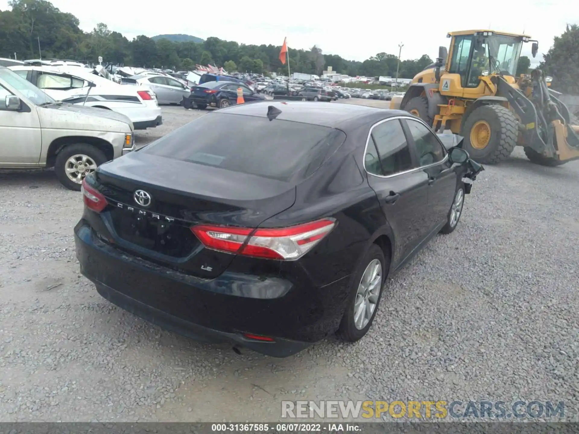 4 Photograph of a damaged car 4T1C11AK8LU950616 TOYOTA CAMRY 2020