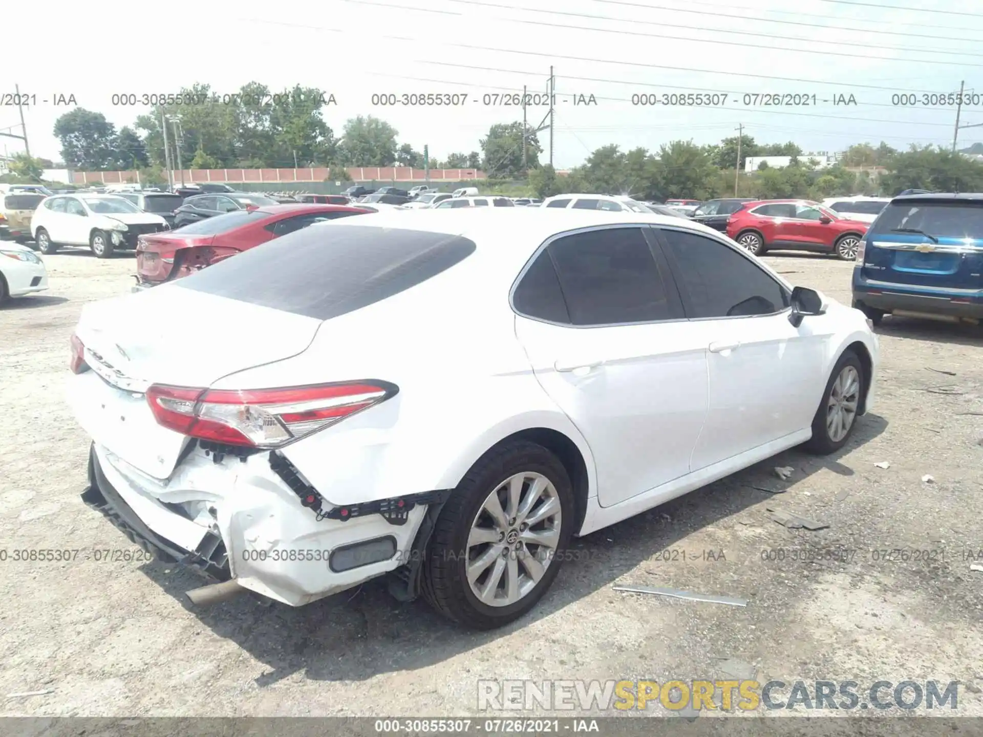 4 Photograph of a damaged car 4T1C11AK8LU956710 TOYOTA CAMRY 2020