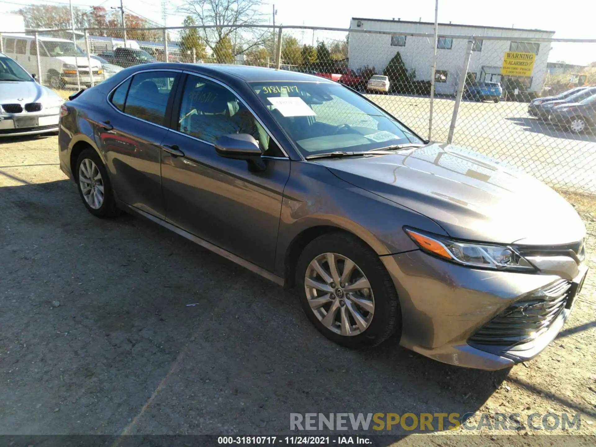 1 Photograph of a damaged car 4T1C11AK8LU958327 TOYOTA CAMRY 2020