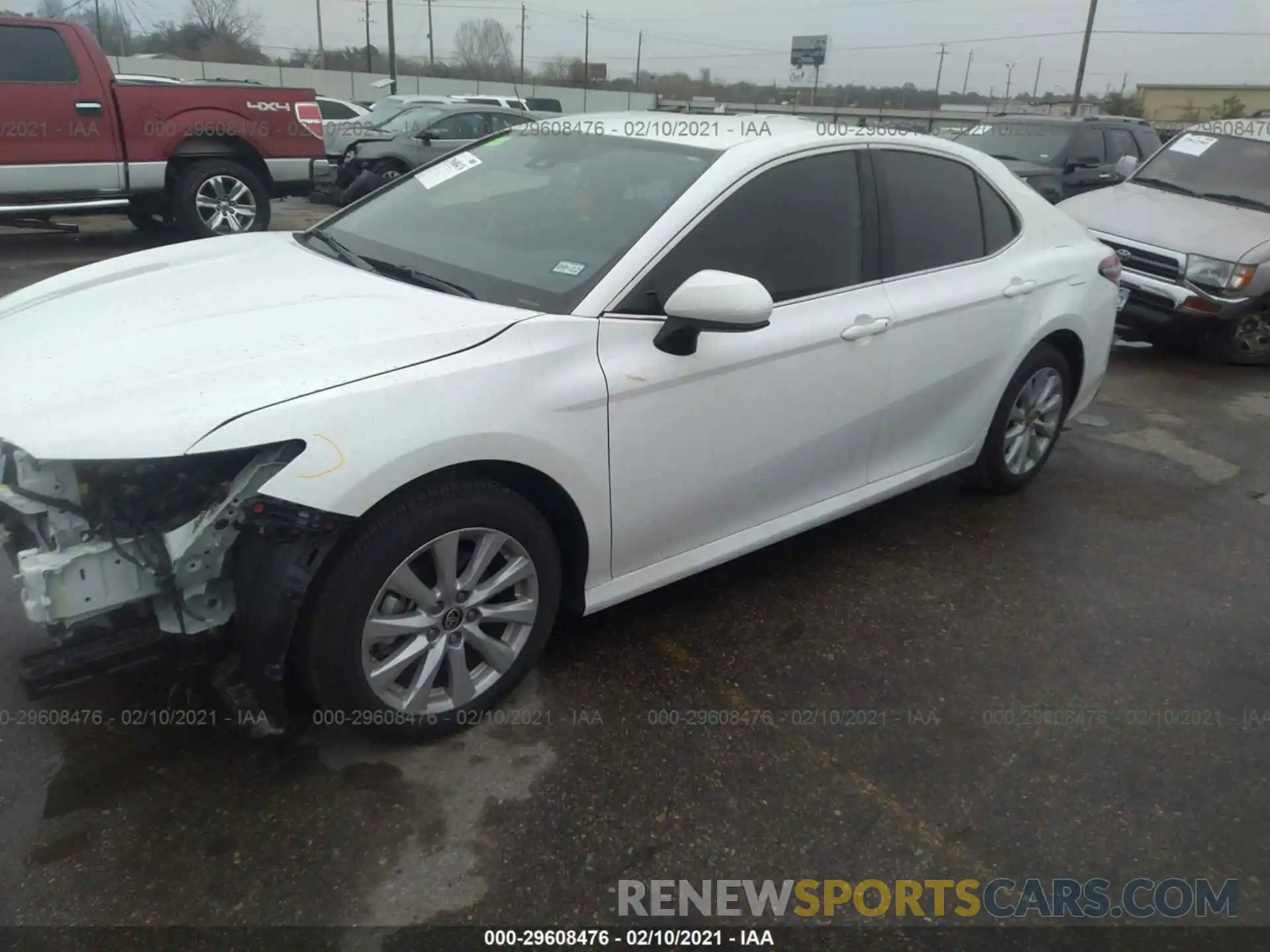 2 Photograph of a damaged car 4T1C11AK8LU963043 TOYOTA CAMRY 2020