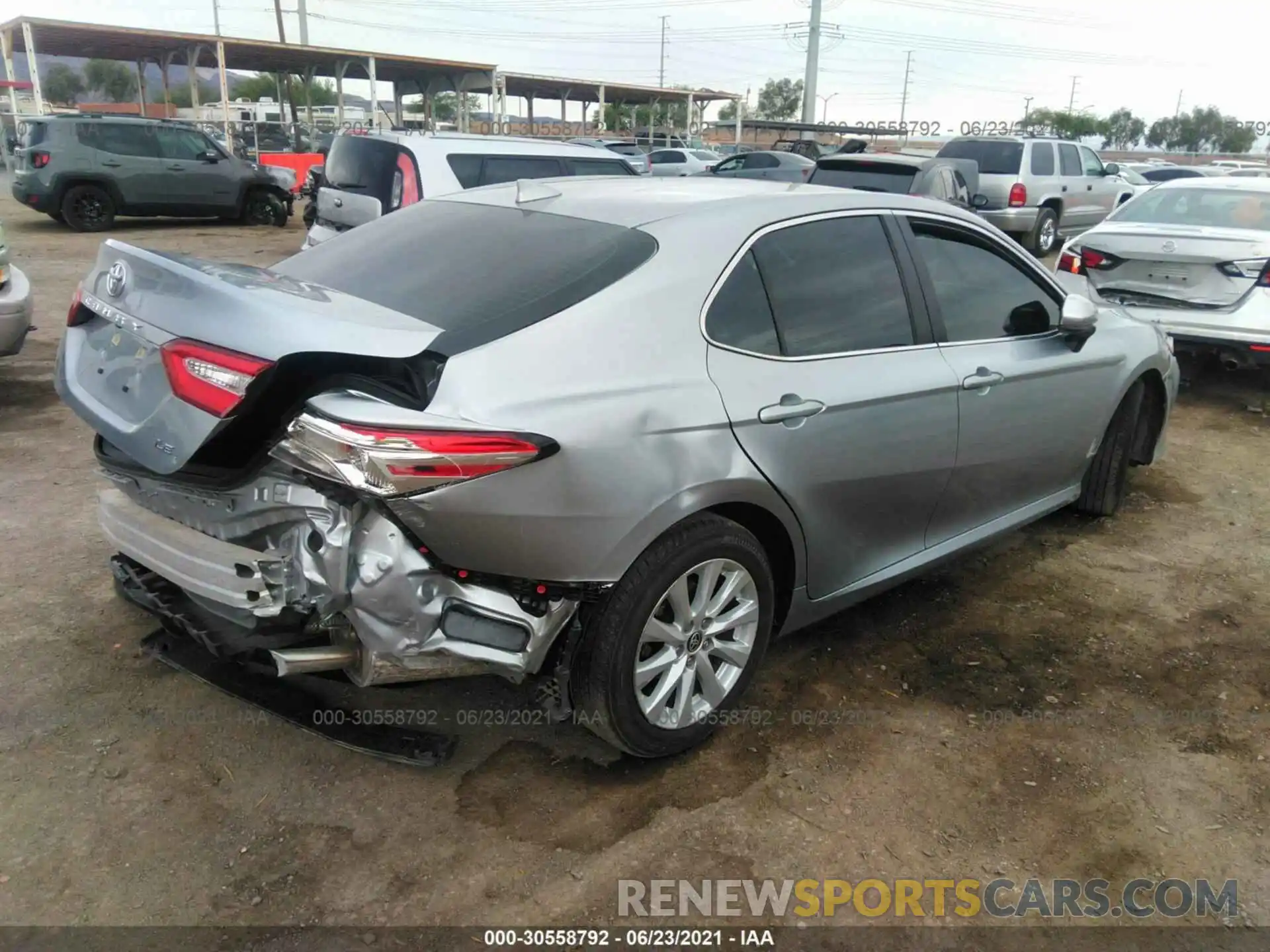 4 Photograph of a damaged car 4T1C11AK8LU966573 TOYOTA CAMRY 2020