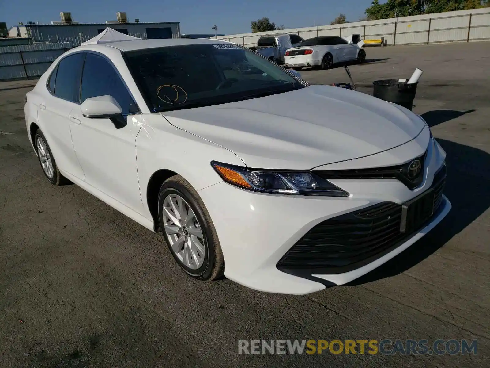 1 Photograph of a damaged car 4T1C11AK8LU969196 TOYOTA CAMRY 2020