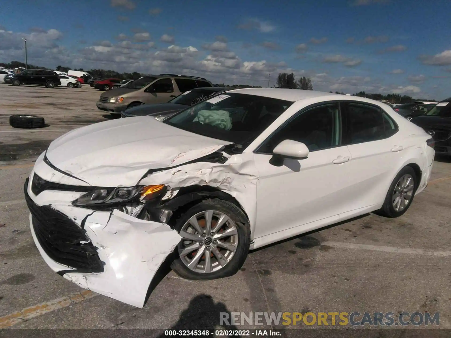 6 Photograph of a damaged car 4T1C11AK8LU970171 TOYOTA CAMRY 2020