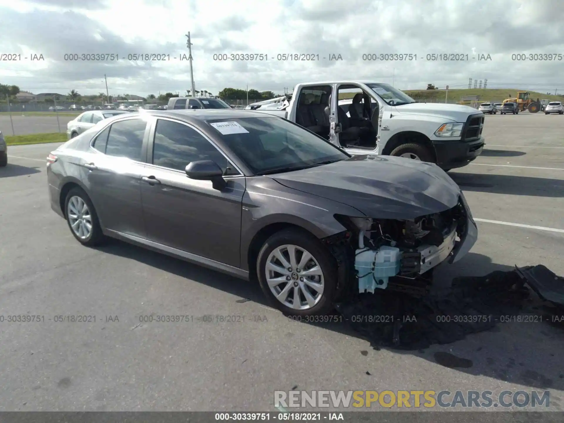 1 Photograph of a damaged car 4T1C11AK8LU983325 TOYOTA CAMRY 2020