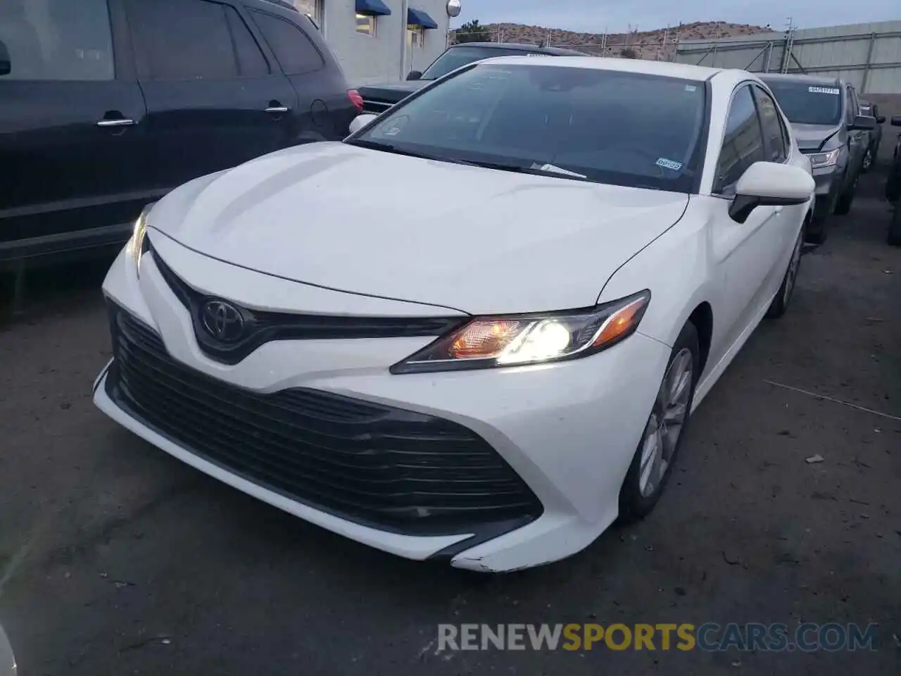 2 Photograph of a damaged car 4T1C11AK8LU983471 TOYOTA CAMRY 2020