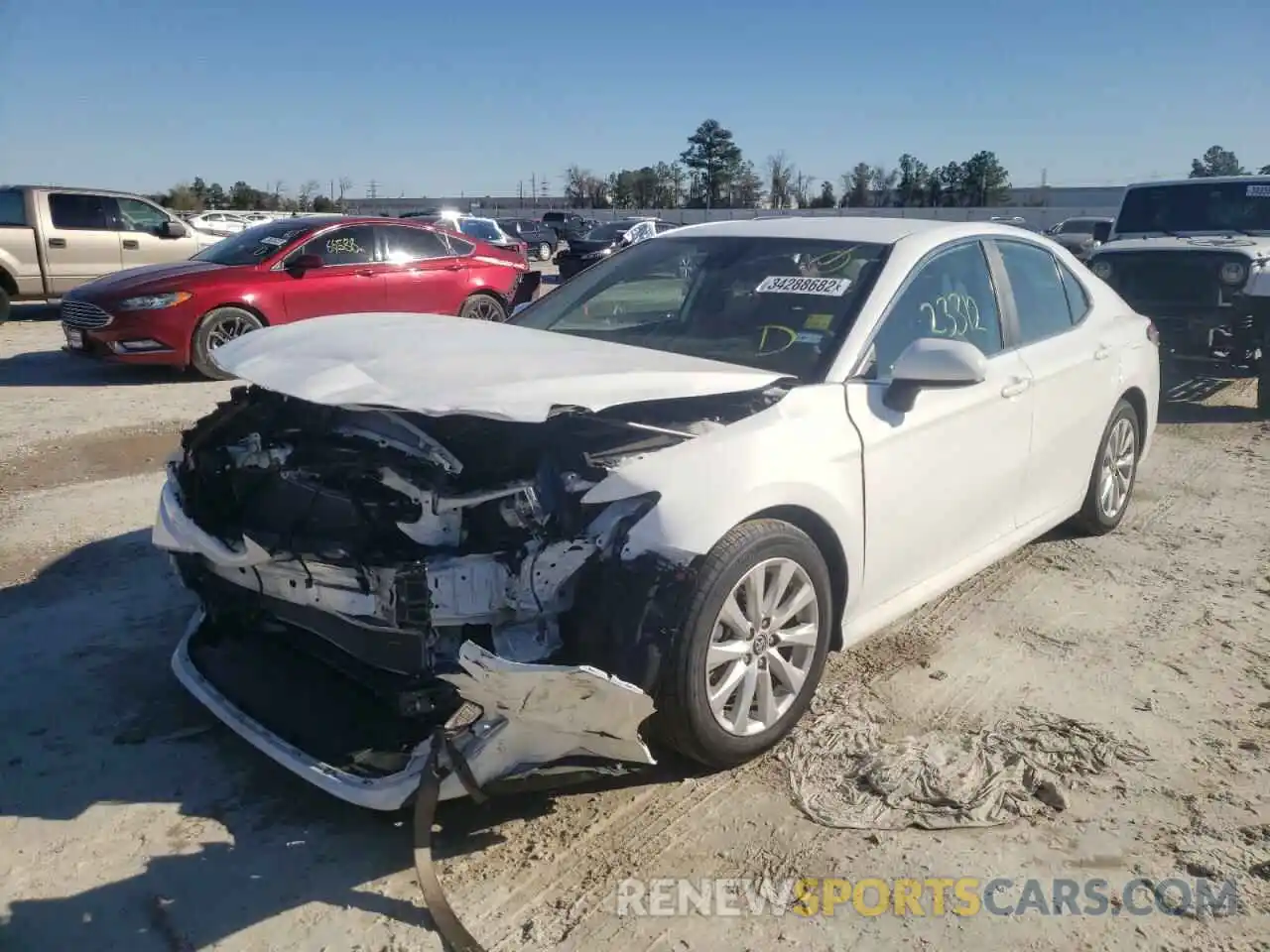 2 Photograph of a damaged car 4T1C11AK8LU986631 TOYOTA CAMRY 2020