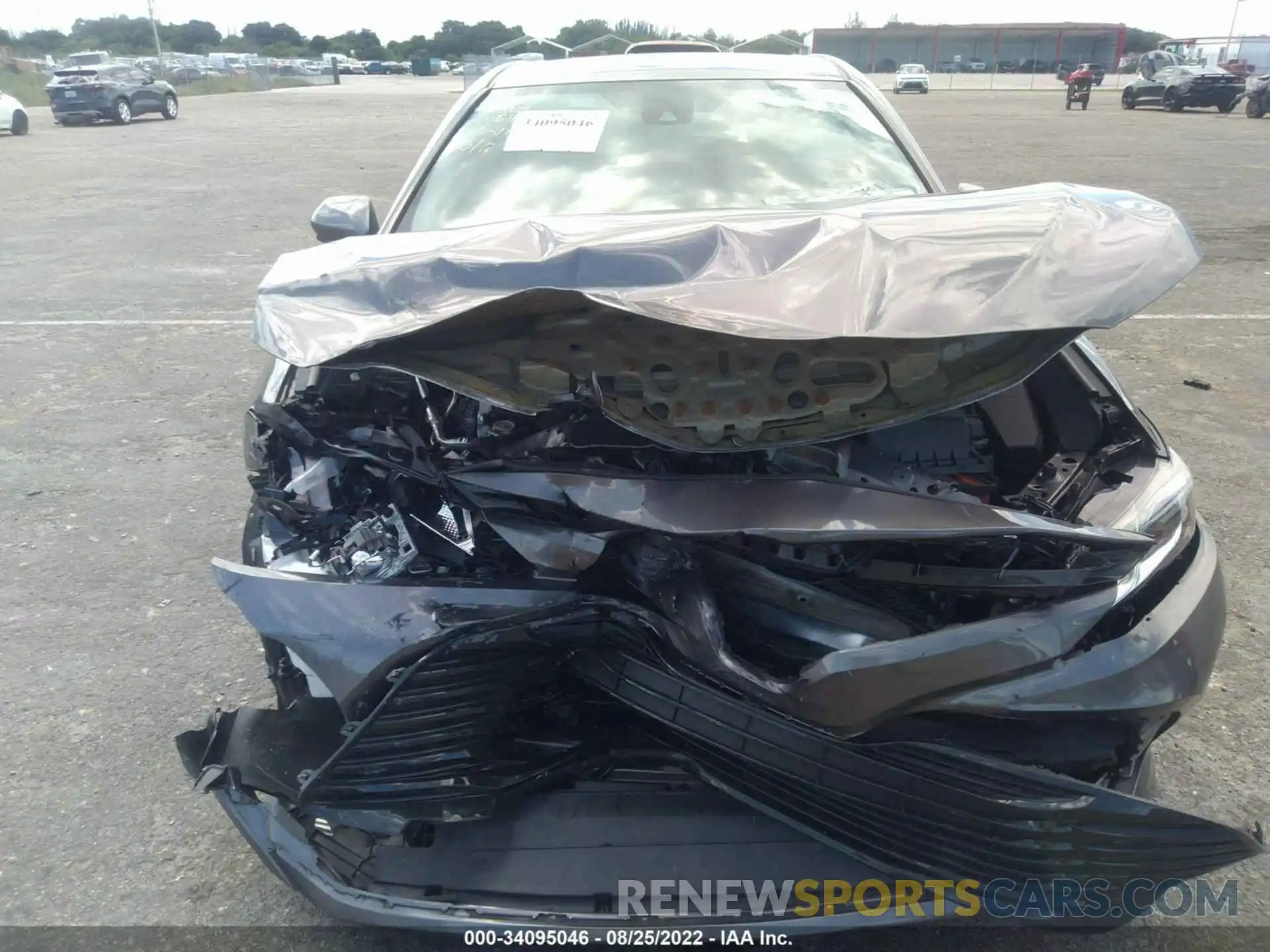 6 Photograph of a damaged car 4T1C11AK8LU995605 TOYOTA CAMRY 2020