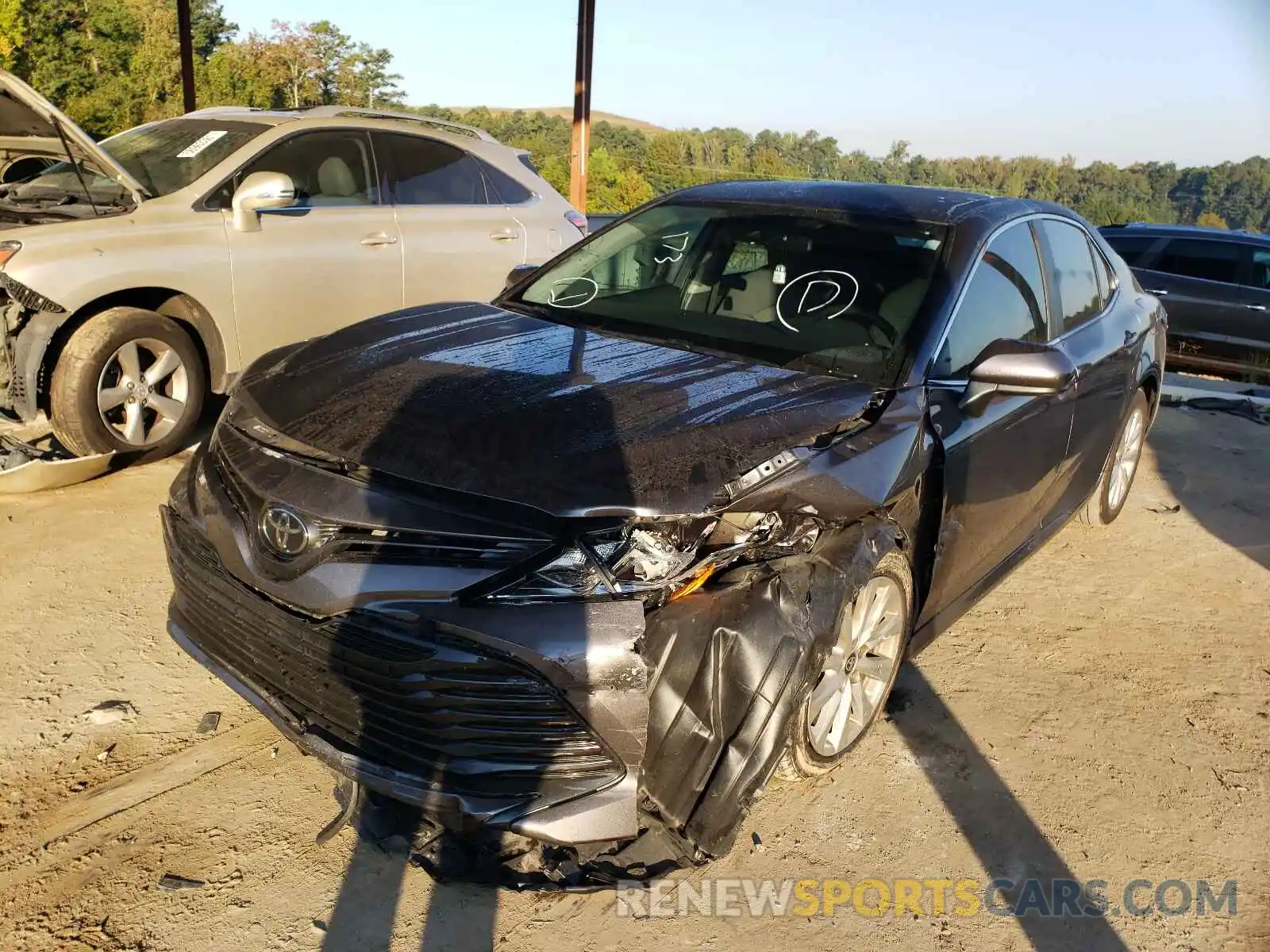 2 Photograph of a damaged car 4T1C11AK8LU996382 TOYOTA CAMRY 2020