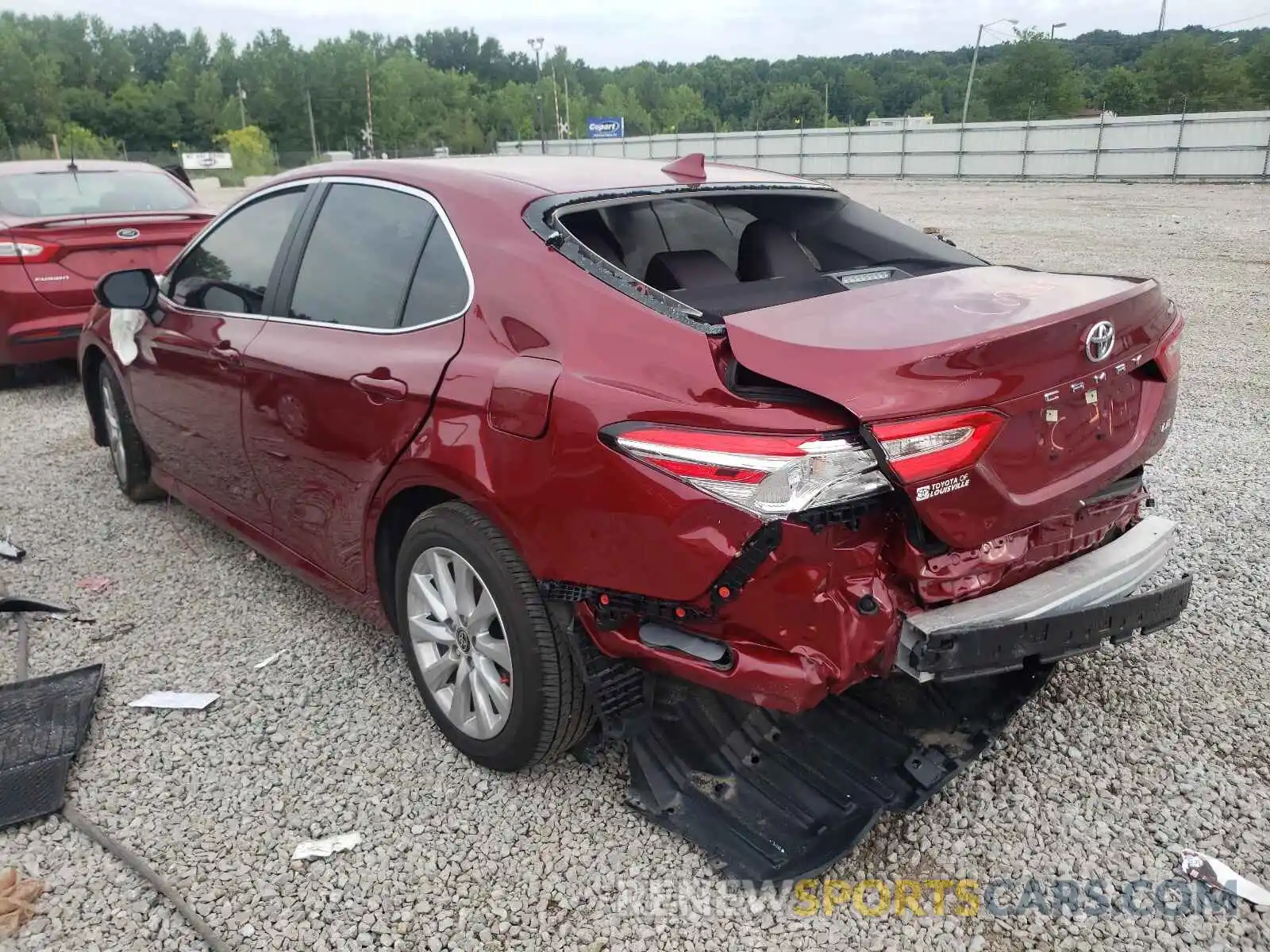 3 Photograph of a damaged car 4T1C11AK8LU997113 TOYOTA CAMRY 2020