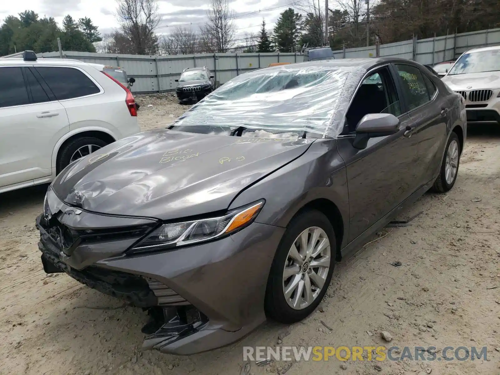 2 Photograph of a damaged car 4T1C11AK8LU997502 TOYOTA CAMRY 2020