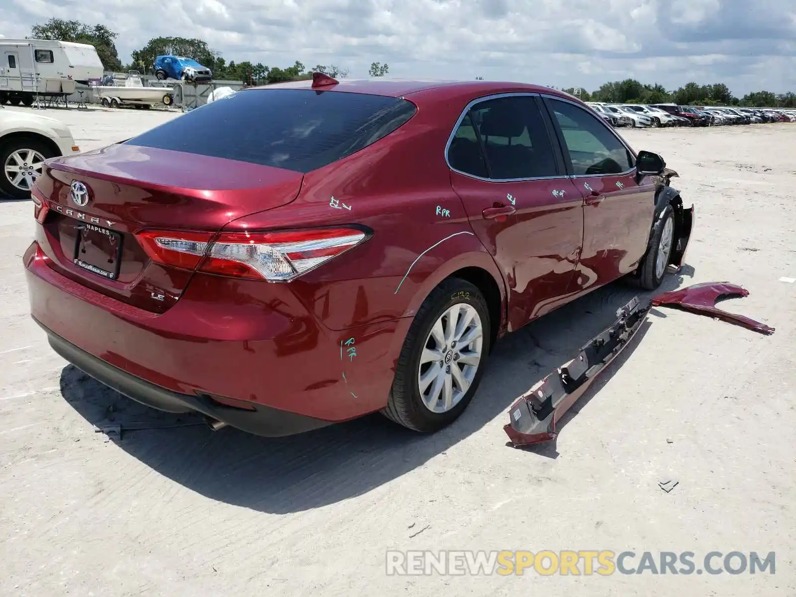 4 Photograph of a damaged car 4T1C11AK9LU300659 TOYOTA CAMRY 2020