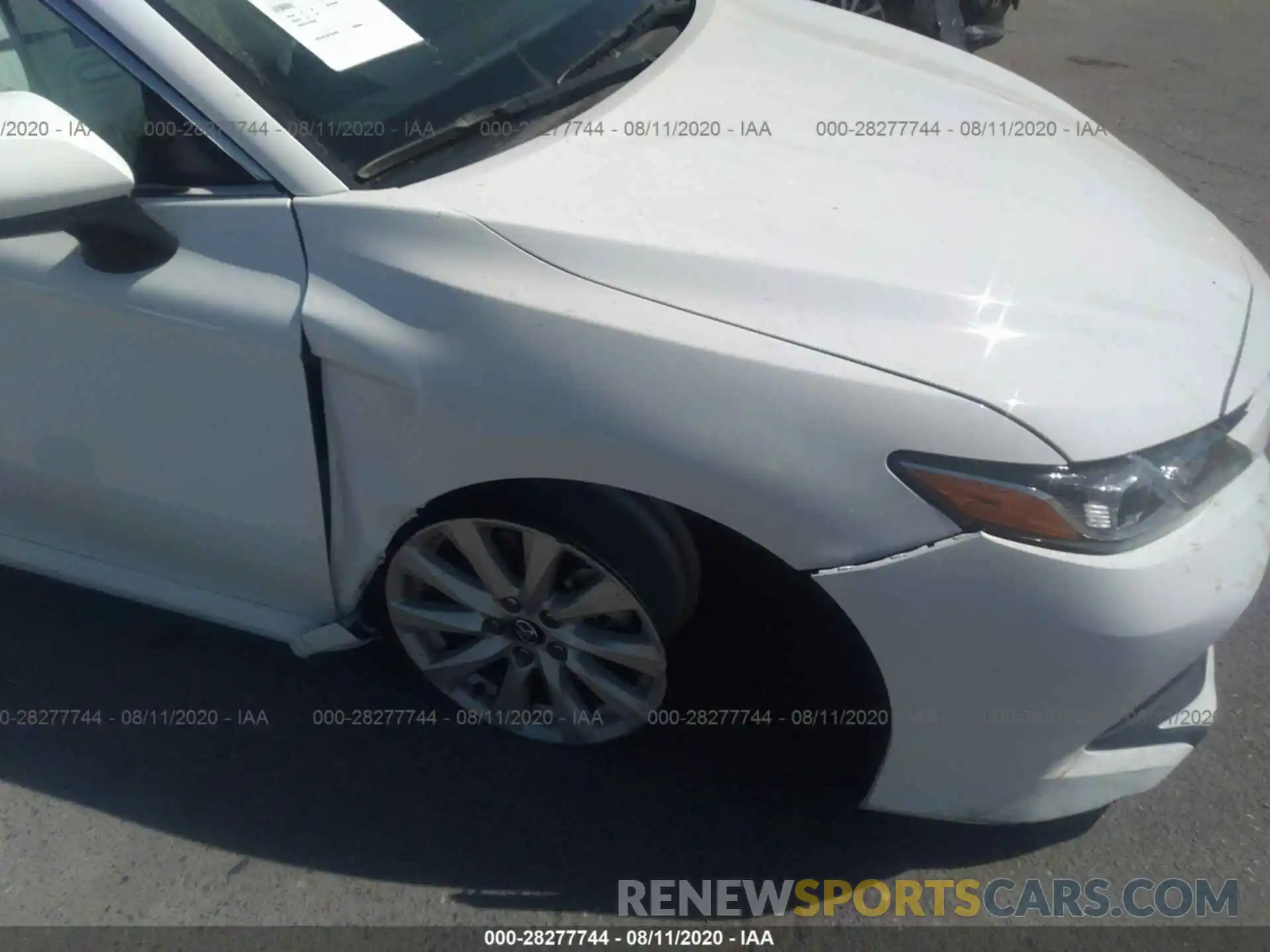 6 Photograph of a damaged car 4T1C11AK9LU333693 TOYOTA CAMRY 2020