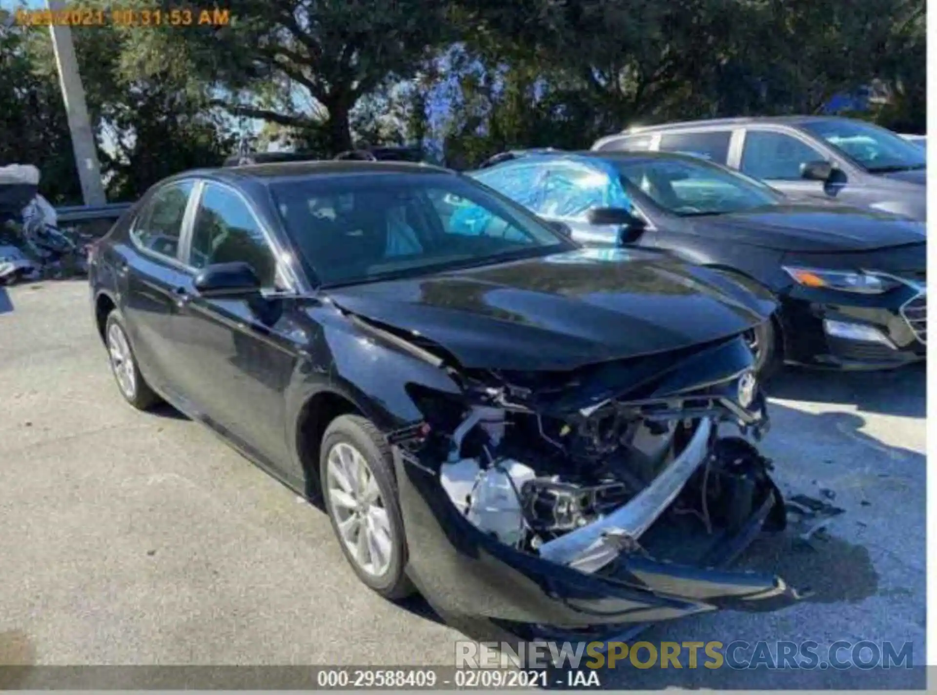 1 Photograph of a damaged car 4T1C11AK9LU339204 TOYOTA CAMRY 2020