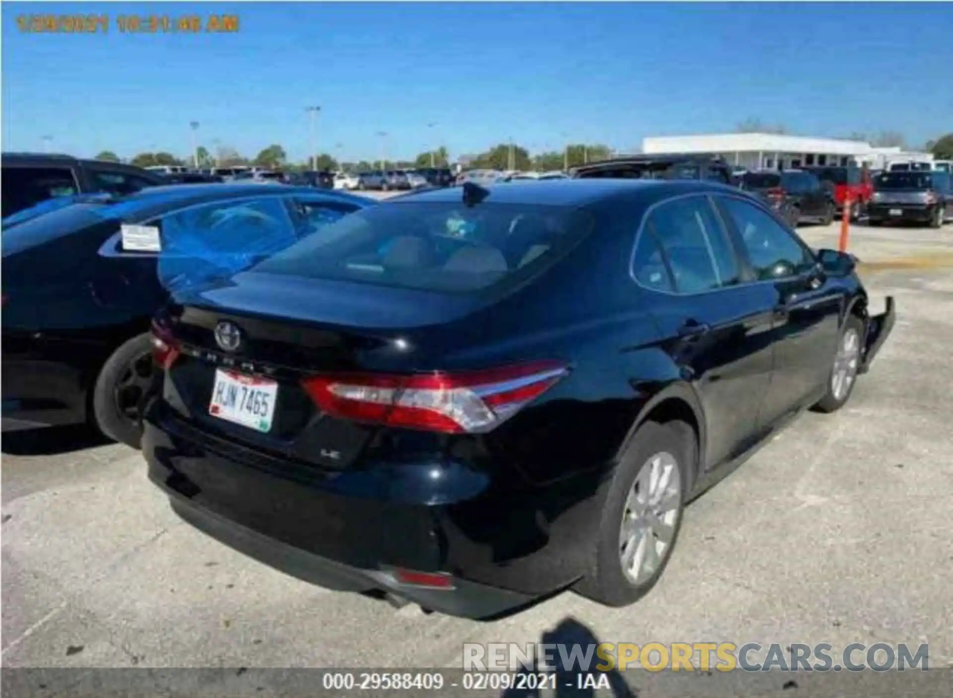 4 Photograph of a damaged car 4T1C11AK9LU339204 TOYOTA CAMRY 2020