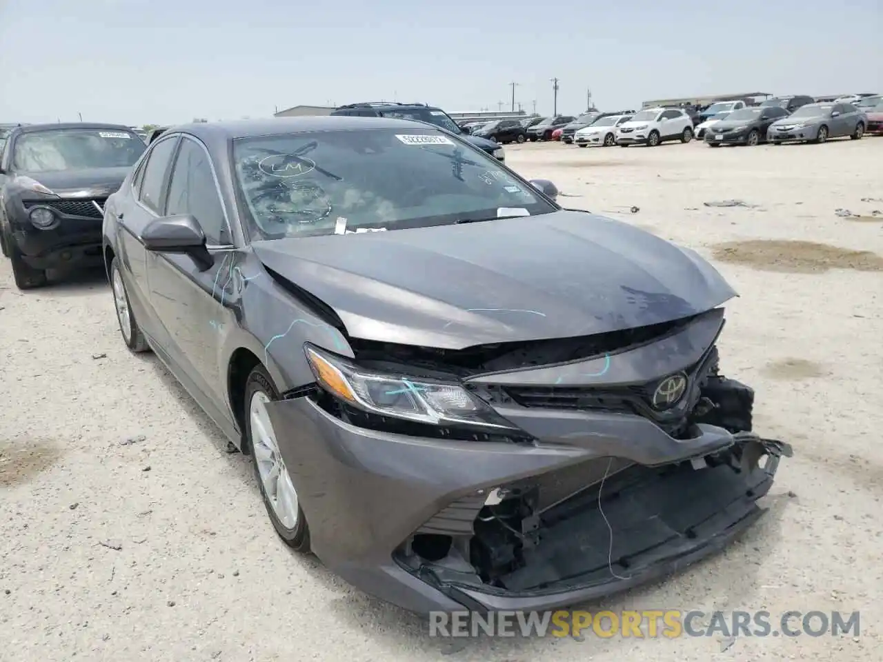 1 Photograph of a damaged car 4T1C11AK9LU357671 TOYOTA CAMRY 2020