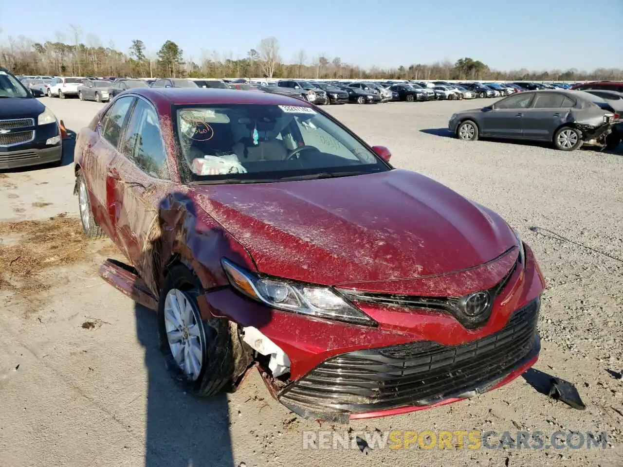 1 Photograph of a damaged car 4T1C11AK9LU359775 TOYOTA CAMRY 2020