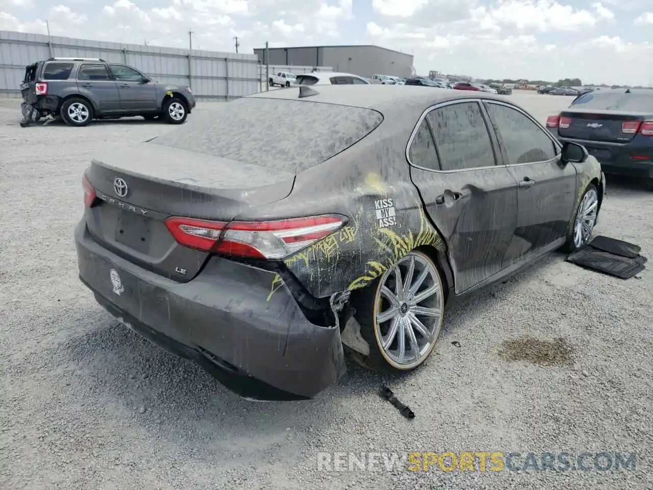 4 Photograph of a damaged car 4T1C11AK9LU363471 TOYOTA CAMRY 2020