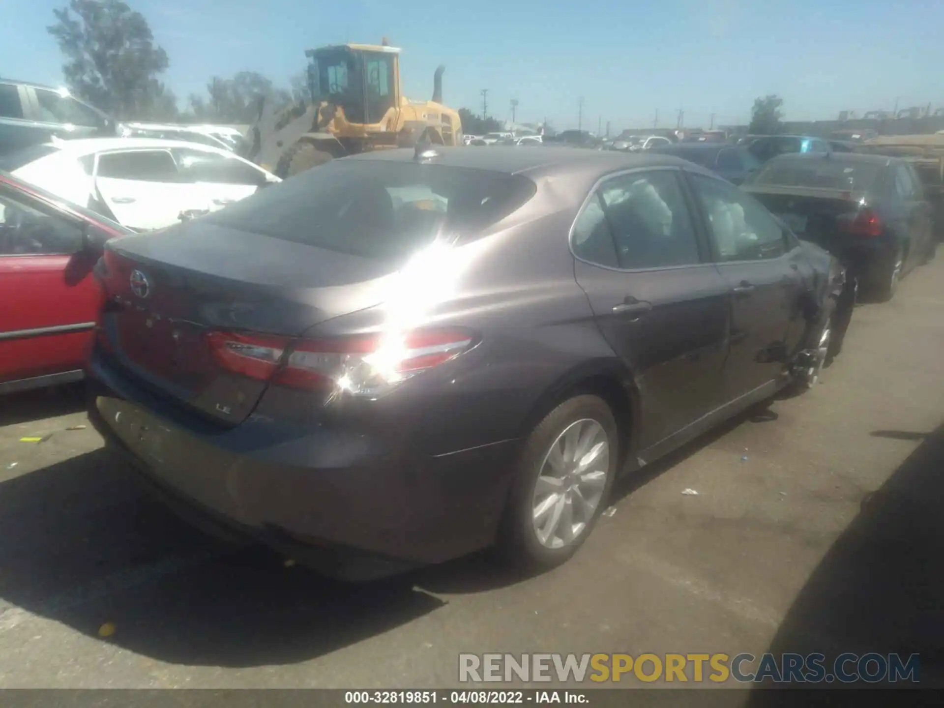 4 Photograph of a damaged car 4T1C11AK9LU365821 TOYOTA CAMRY 2020