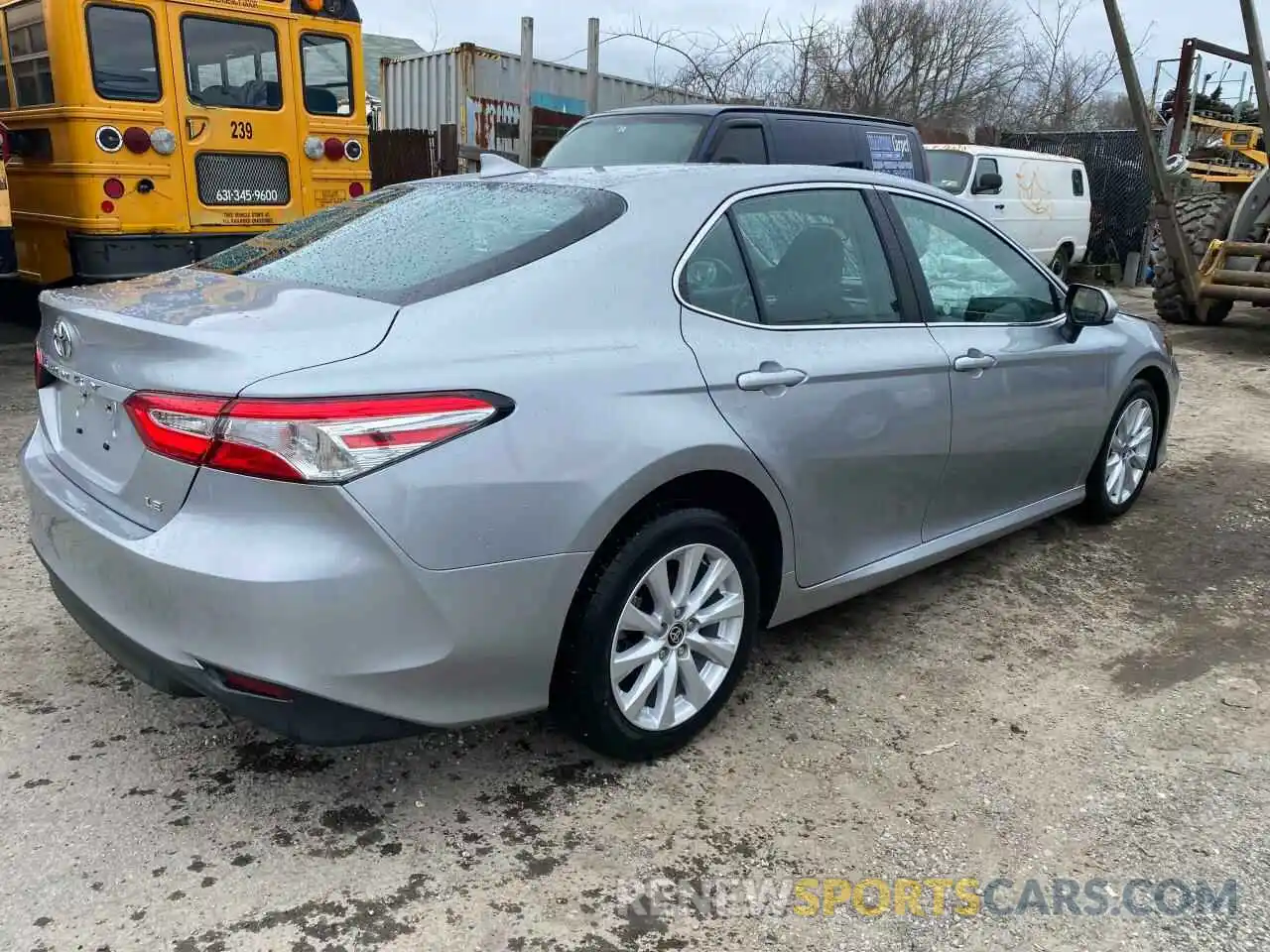 4 Photograph of a damaged car 4T1C11AK9LU365835 TOYOTA CAMRY 2020