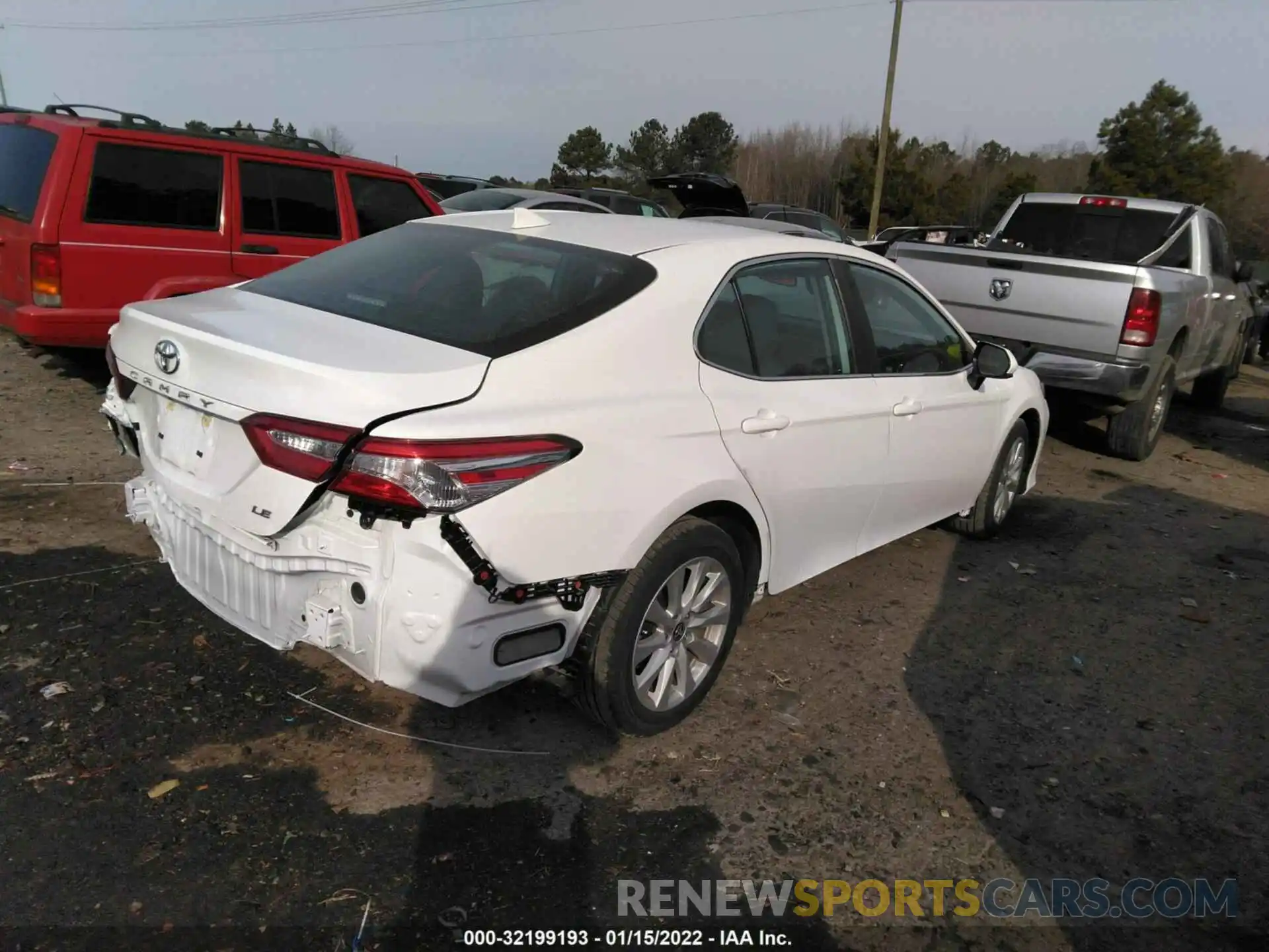 4 Photograph of a damaged car 4T1C11AK9LU368248 TOYOTA CAMRY 2020