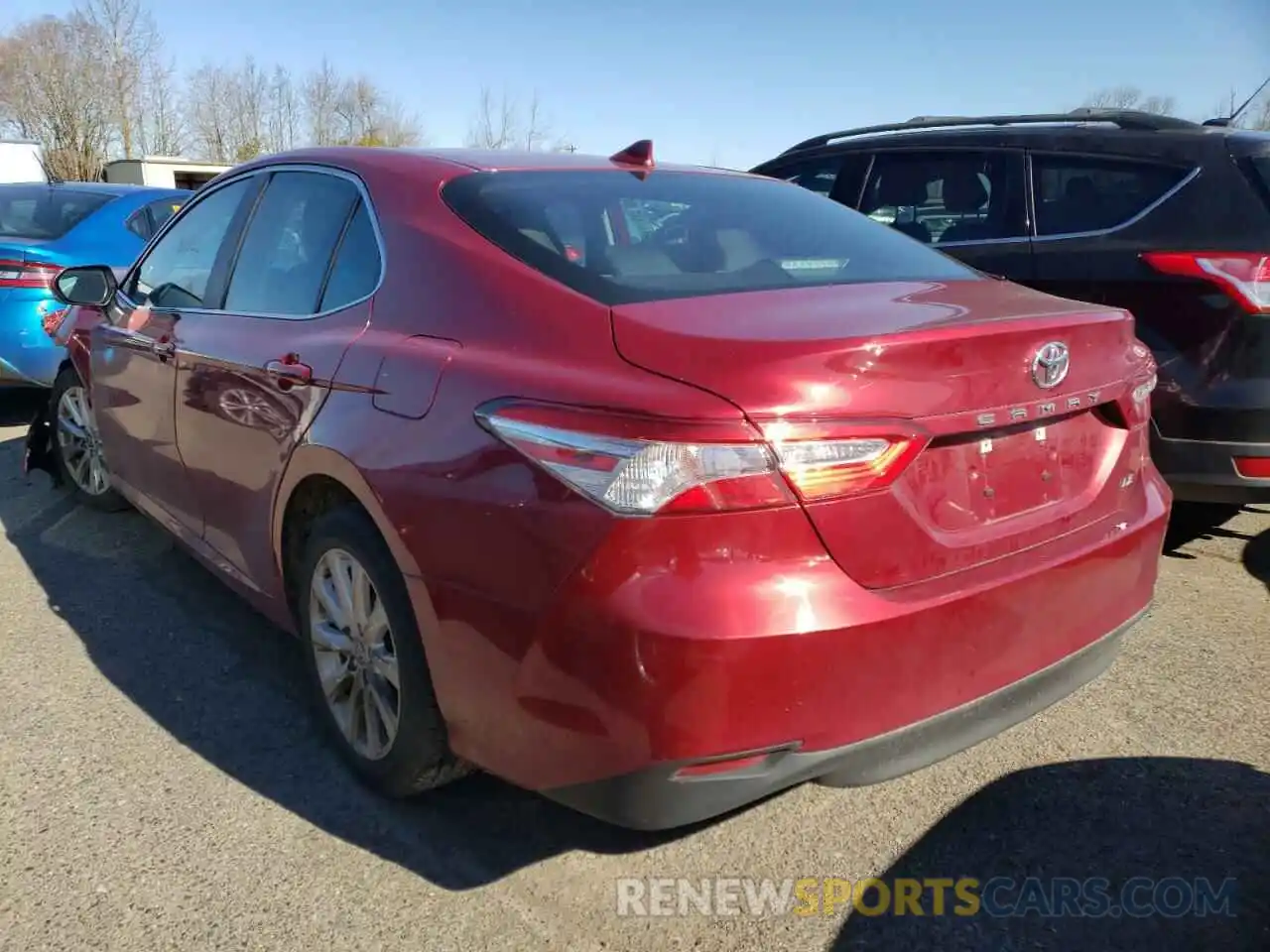 3 Photograph of a damaged car 4T1C11AK9LU374096 TOYOTA CAMRY 2020