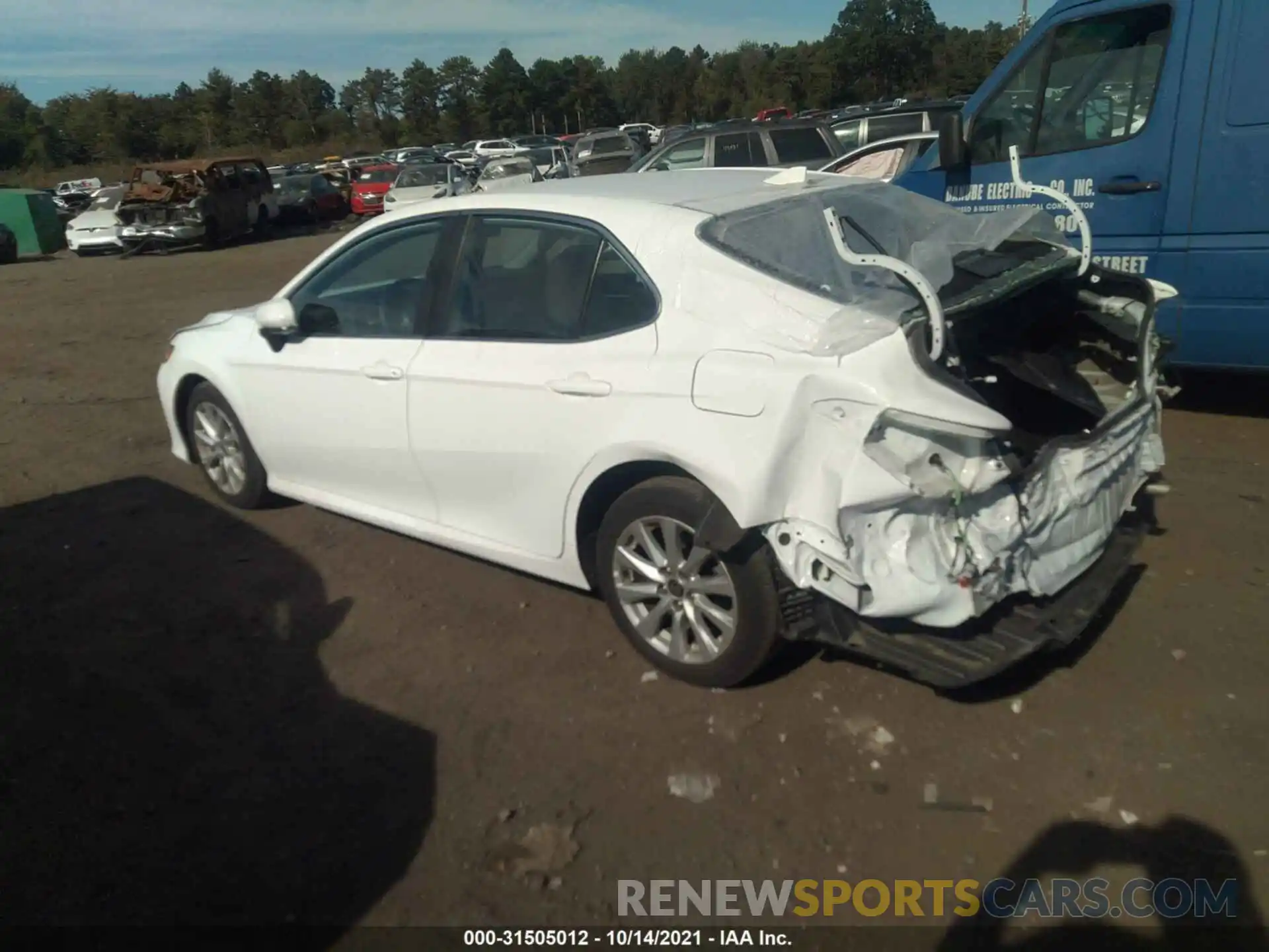 3 Photograph of a damaged car 4T1C11AK9LU502143 TOYOTA CAMRY 2020