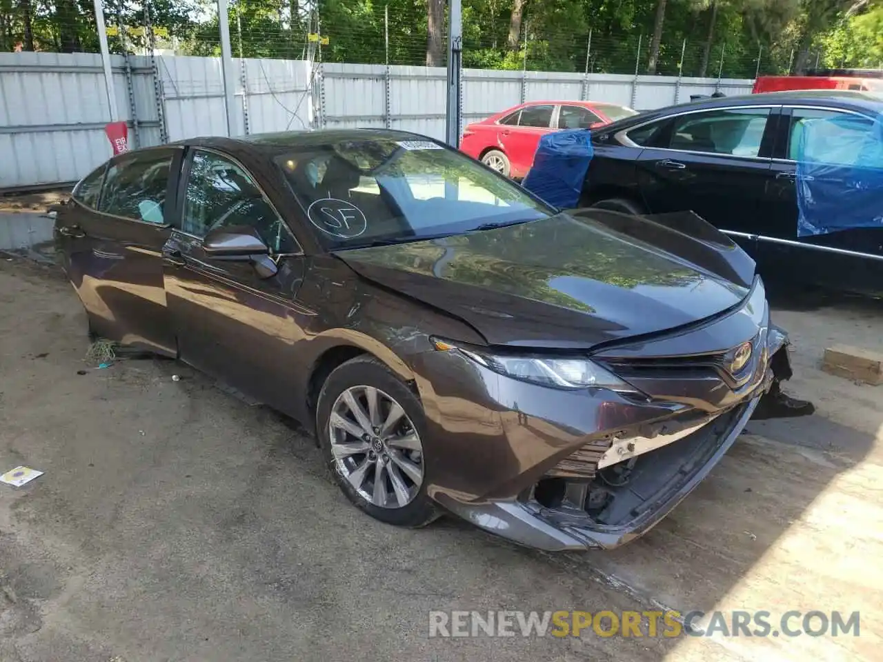 1 Photograph of a damaged car 4T1C11AK9LU859225 TOYOTA CAMRY 2020