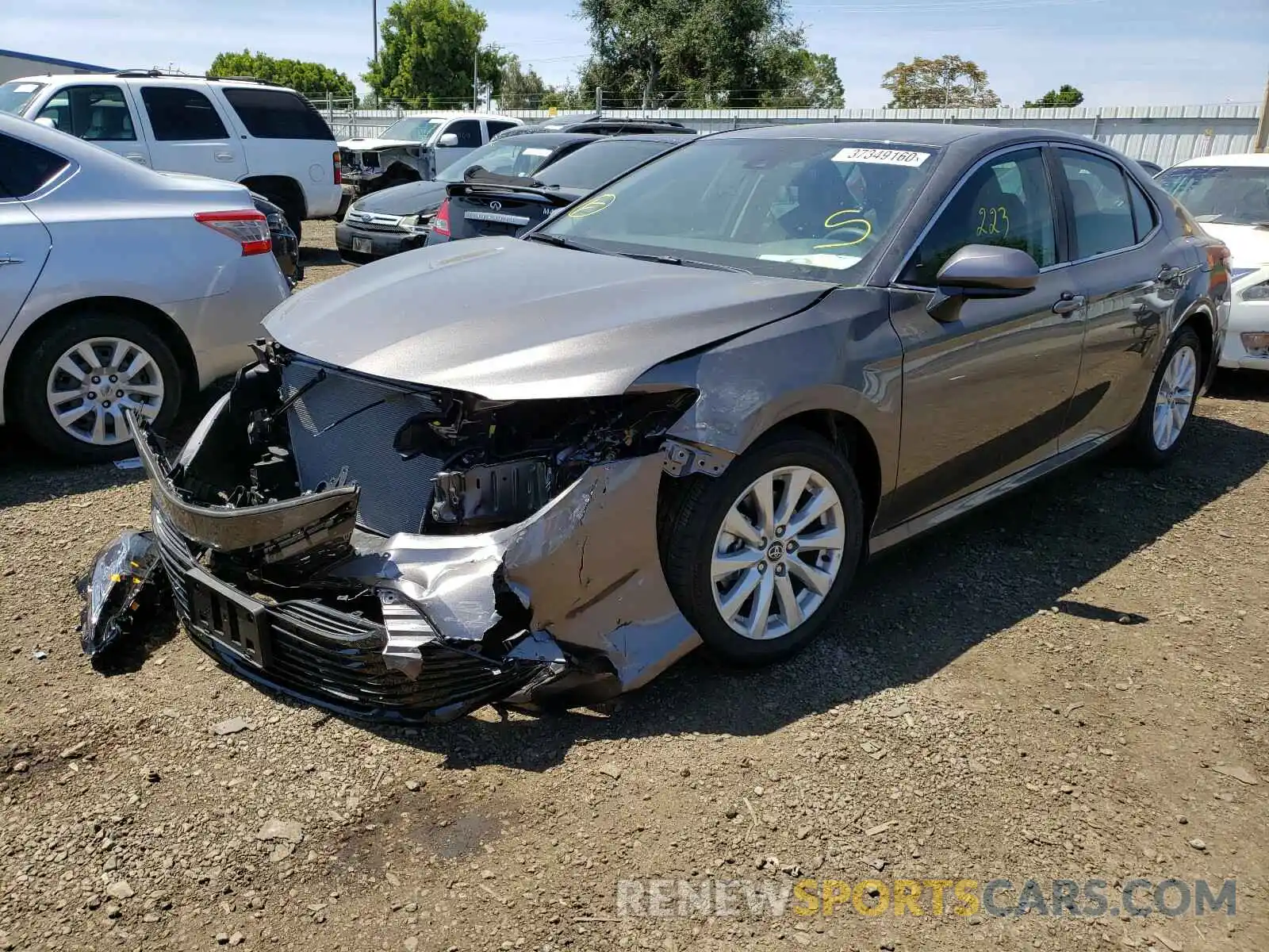 2 Photograph of a damaged car 4T1C11AK9LU883041 TOYOTA CAMRY 2020