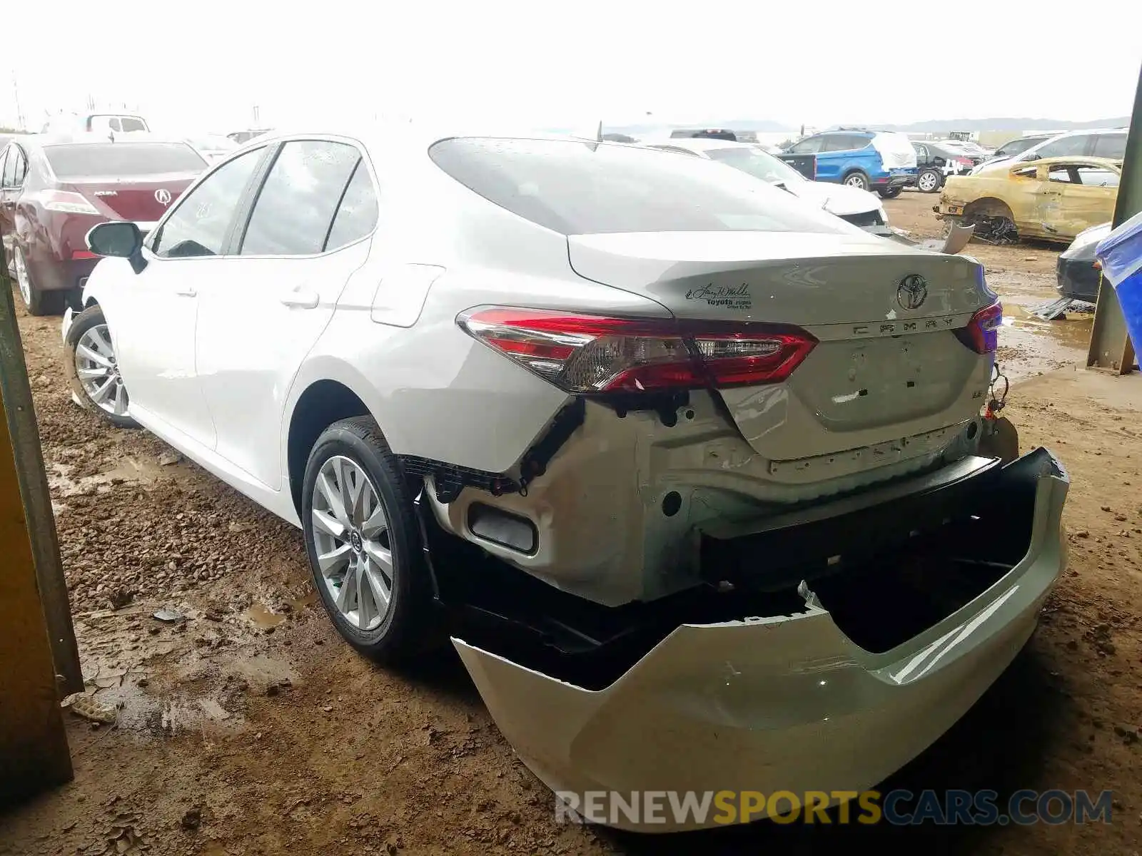 3 Photograph of a damaged car 4T1C11AK9LU884531 TOYOTA CAMRY 2020