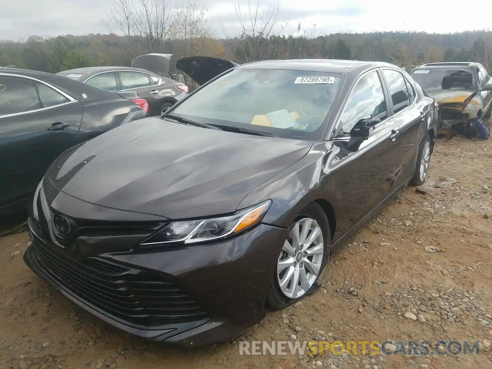 2 Photograph of a damaged car 4T1C11AK9LU887641 TOYOTA CAMRY 2020