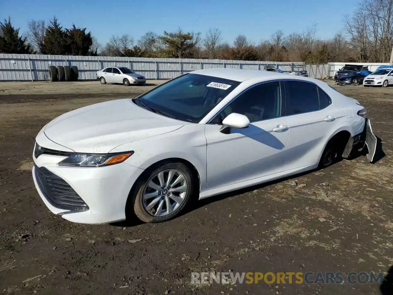 1 Photograph of a damaged car 4T1C11AK9LU887784 TOYOTA CAMRY 2020