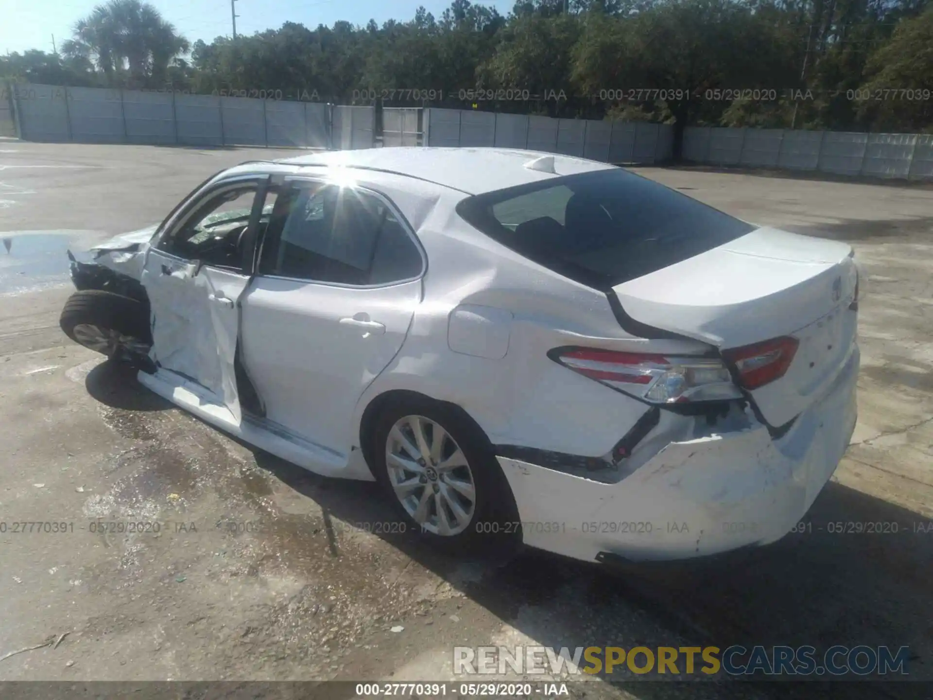 3 Photograph of a damaged car 4T1C11AK9LU888255 TOYOTA CAMRY 2020