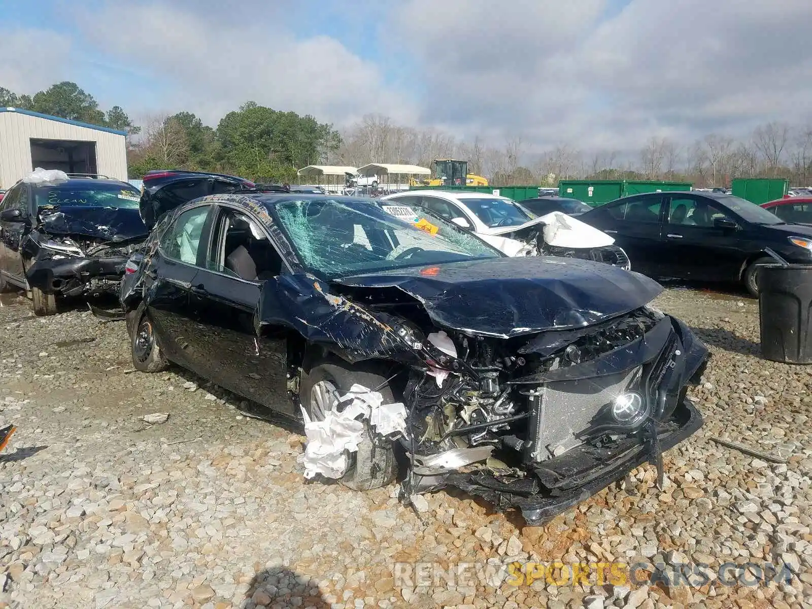 1 Фотография поврежденного автомобиля 4T1C11AK9LU890085 TOYOTA CAMRY 2020