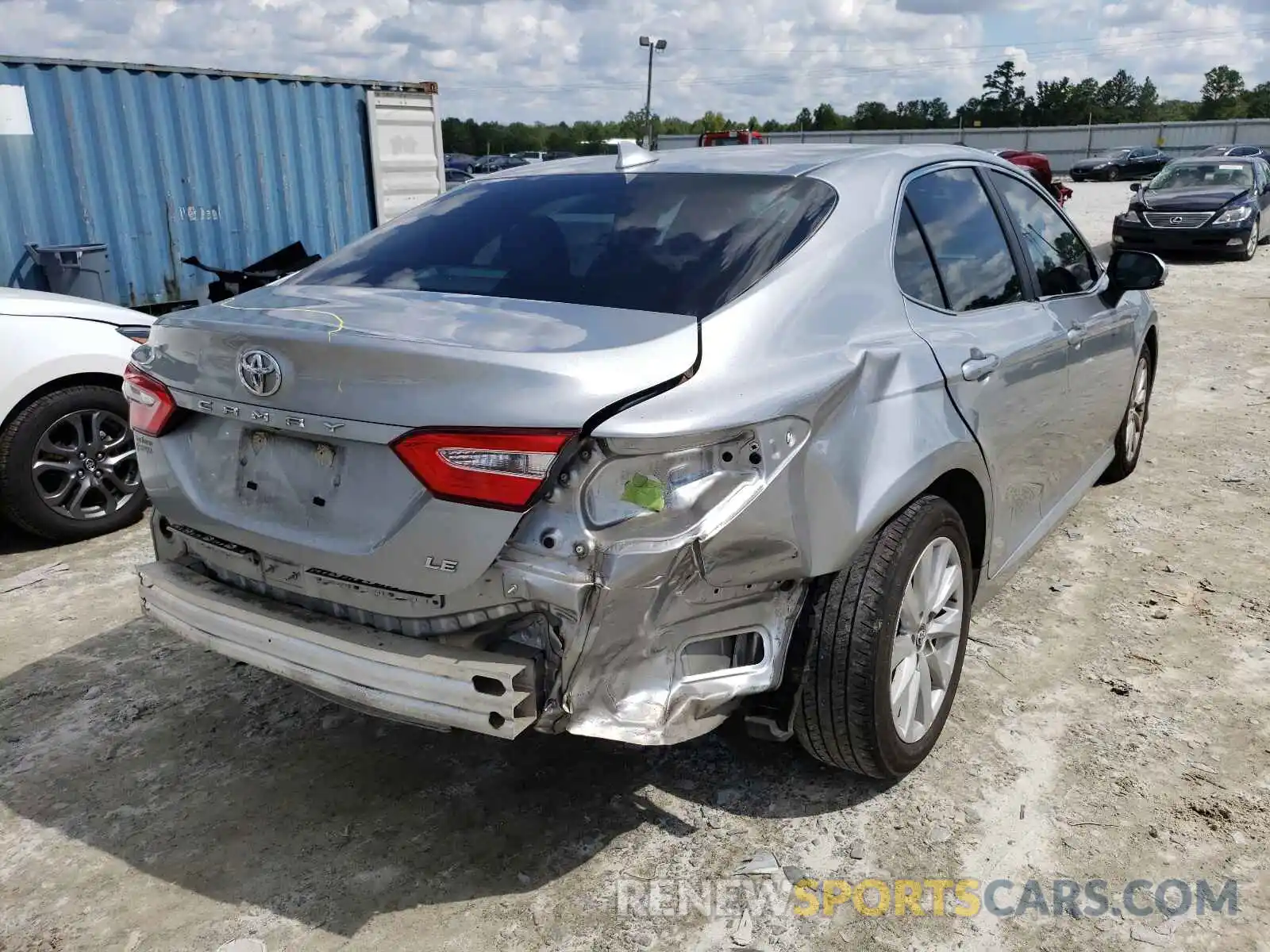 4 Photograph of a damaged car 4T1C11AK9LU890698 TOYOTA CAMRY 2020