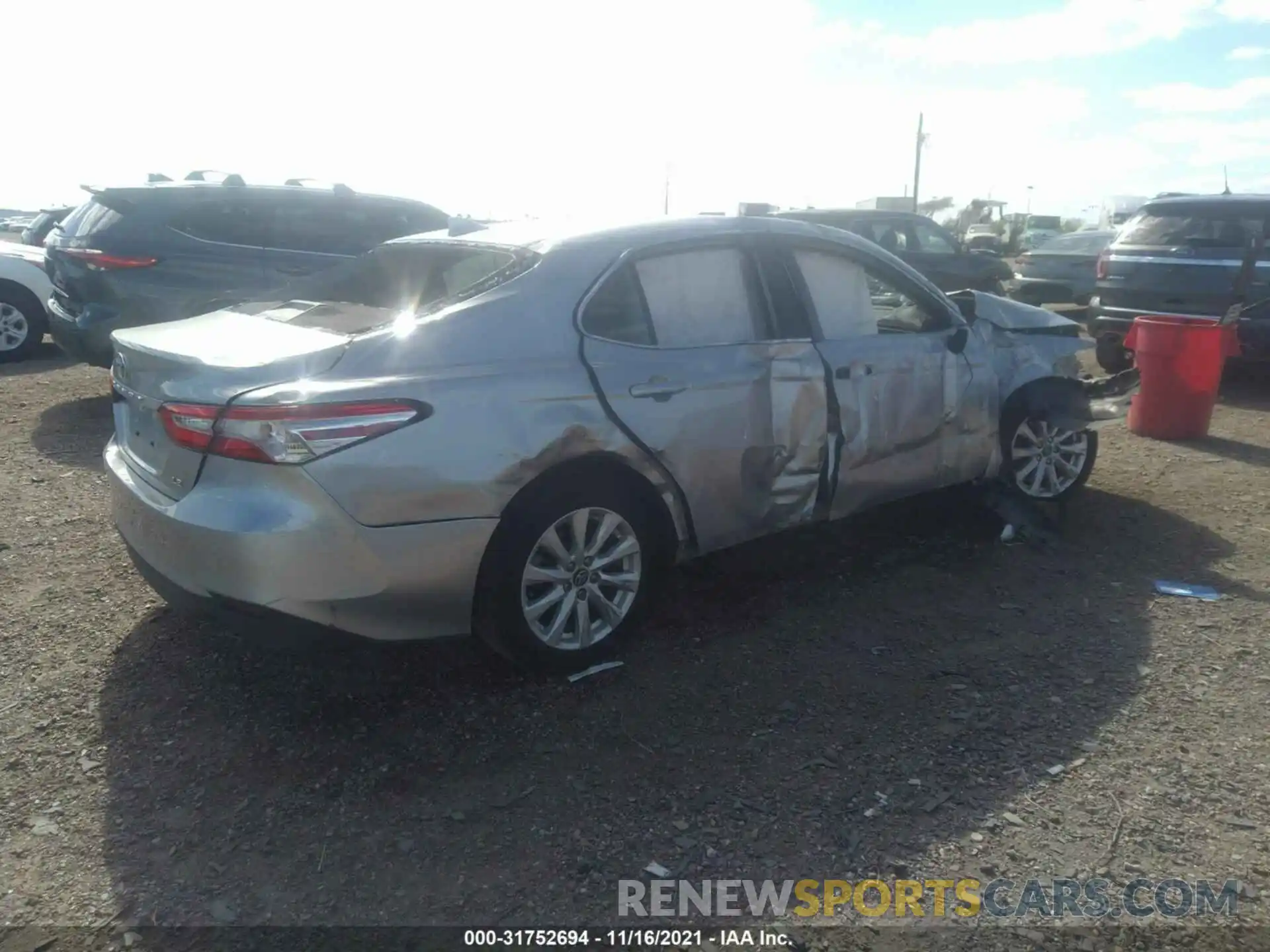 4 Photograph of a damaged car 4T1C11AK9LU893519 TOYOTA CAMRY 2020