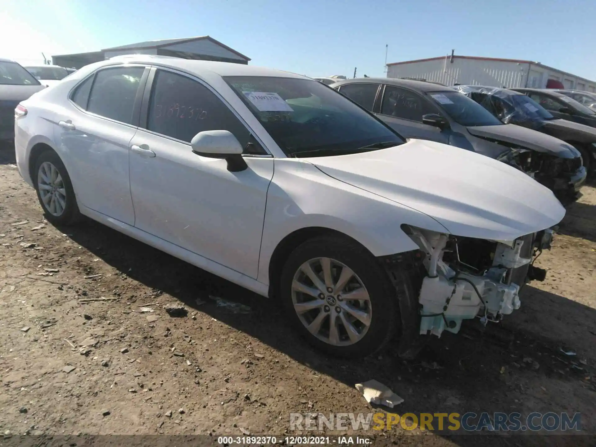 1 Photograph of a damaged car 4T1C11AK9LU894623 TOYOTA CAMRY 2020