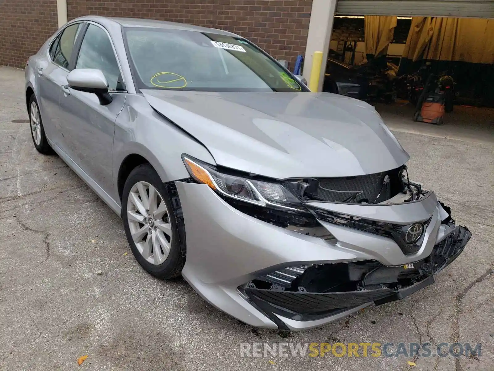 1 Photograph of a damaged car 4T1C11AK9LU905488 TOYOTA CAMRY 2020