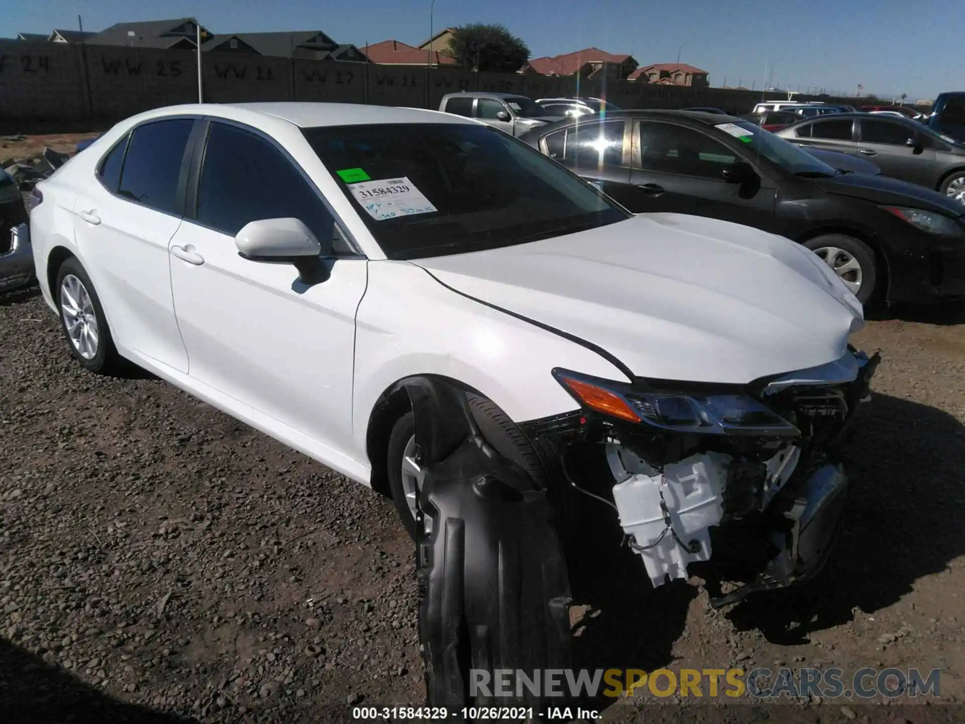 1 Photograph of a damaged car 4T1C11AK9LU907807 TOYOTA CAMRY 2020