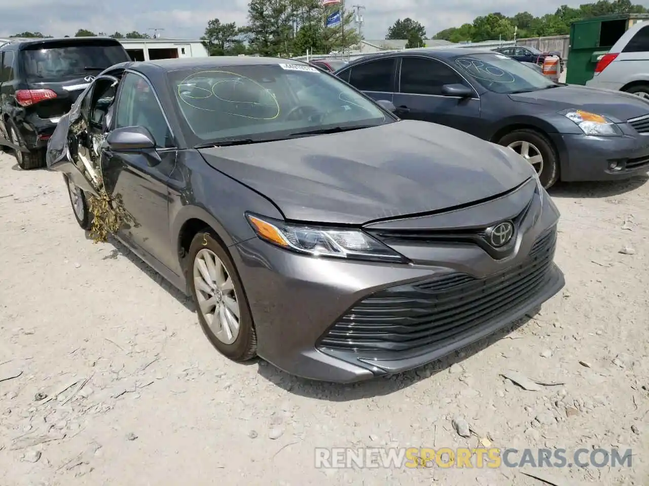 1 Photograph of a damaged car 4T1C11AK9LU910853 TOYOTA CAMRY 2020