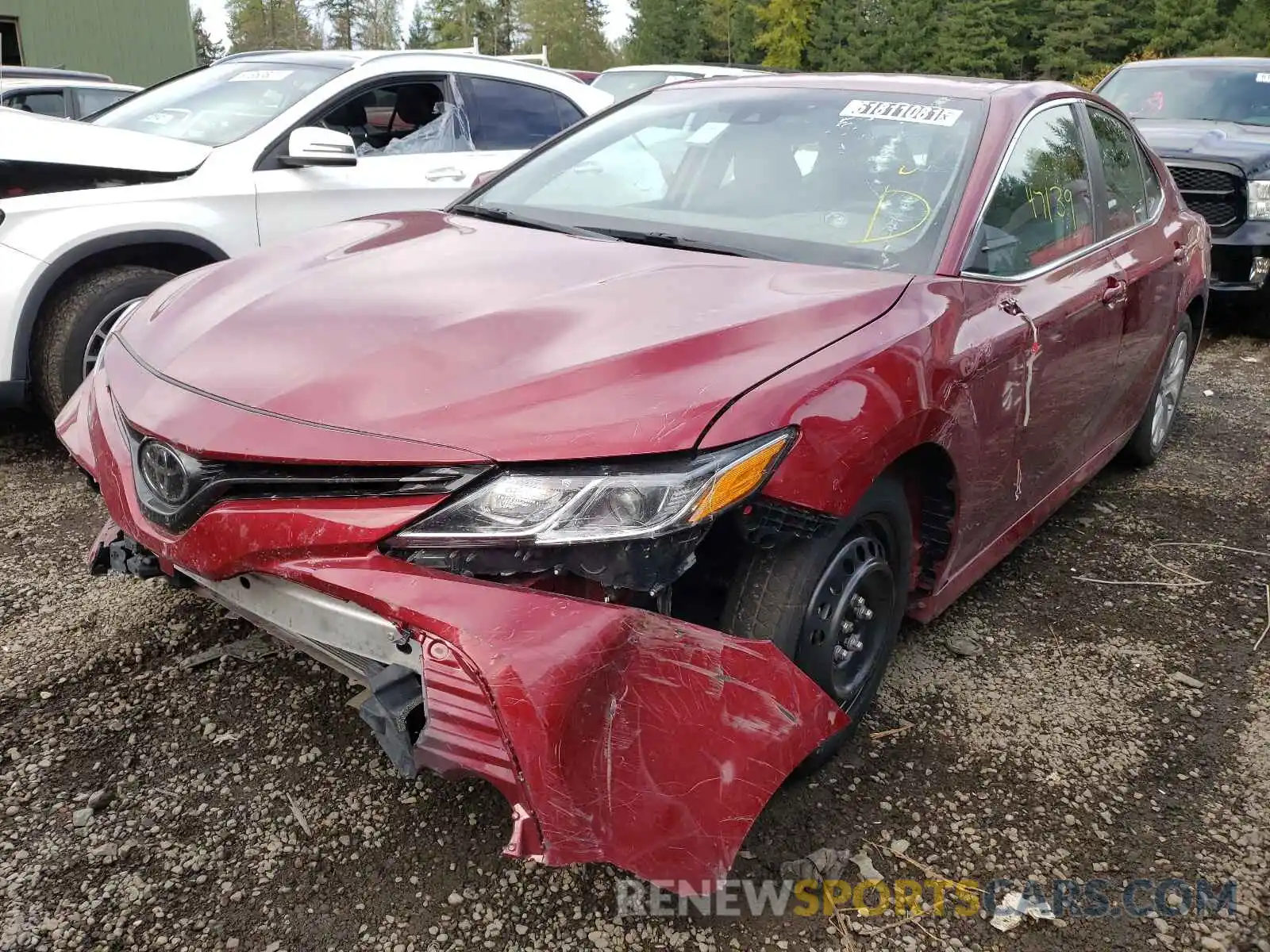 2 Photograph of a damaged car 4T1C11AK9LU915423 TOYOTA CAMRY 2020